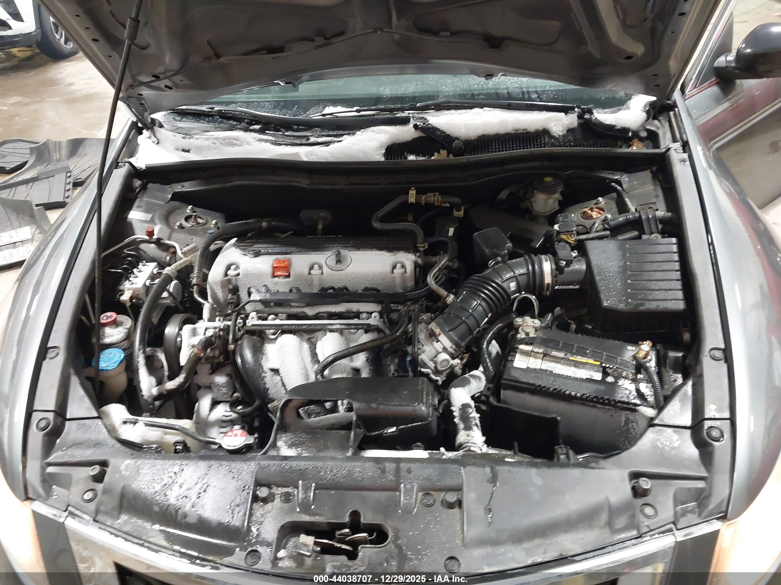 HONDA ACCORD image 10