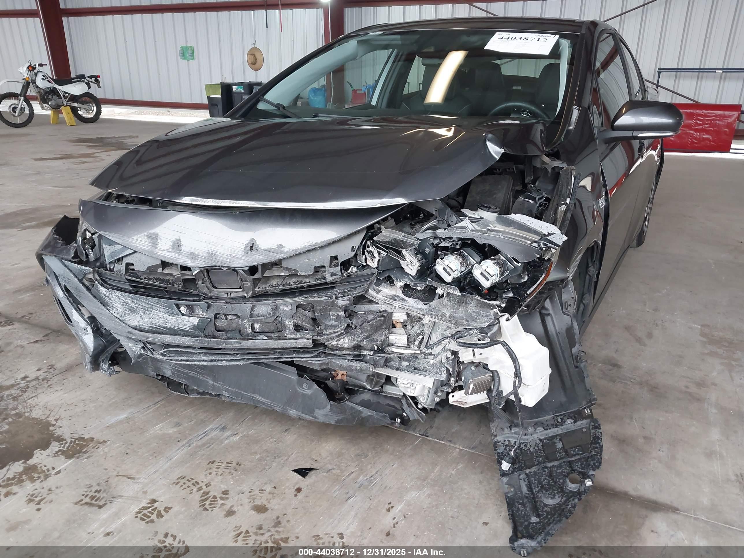TOYOTA PRIUS image 6