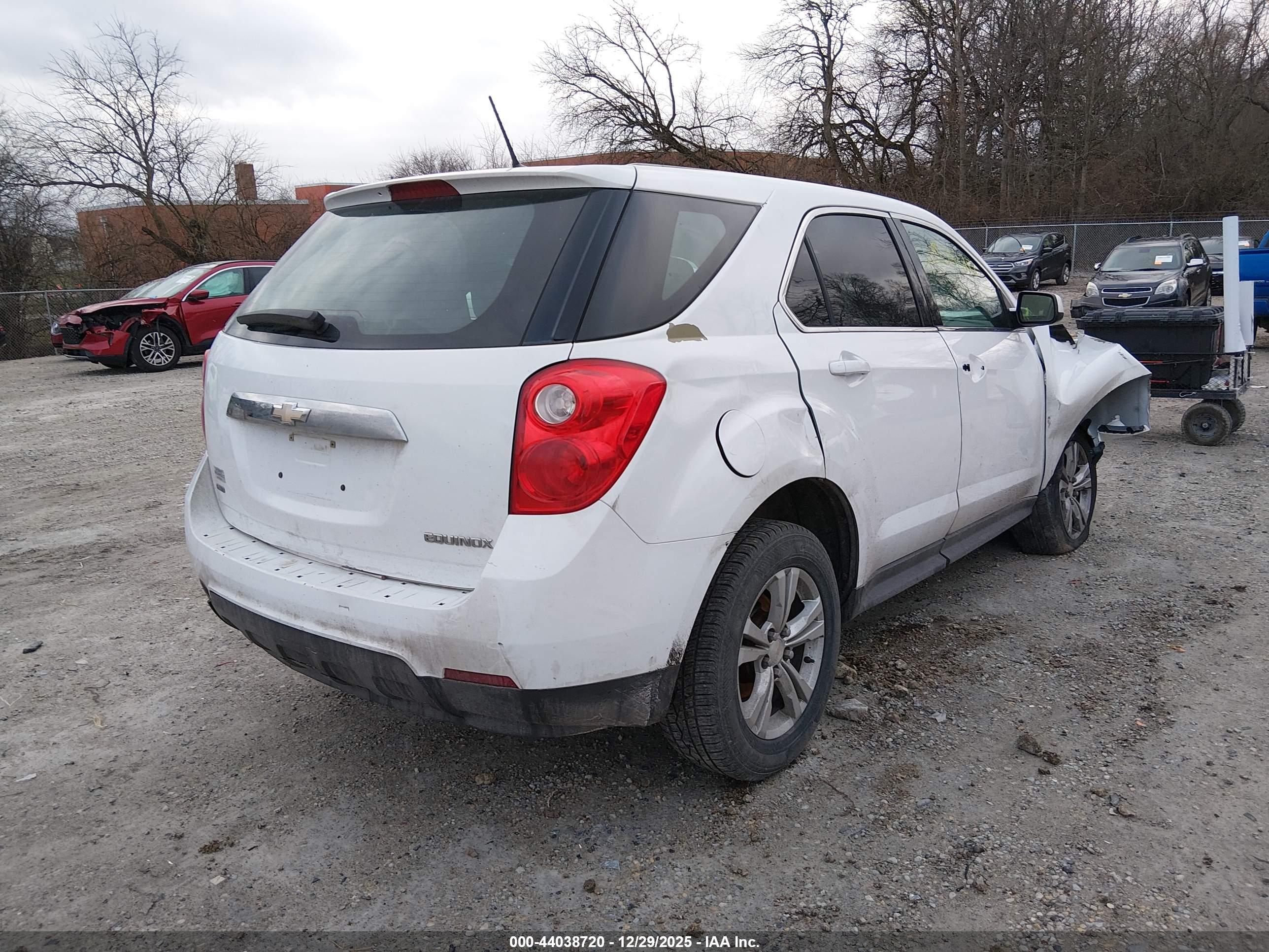 CHEVROLET EQUINOX image 4