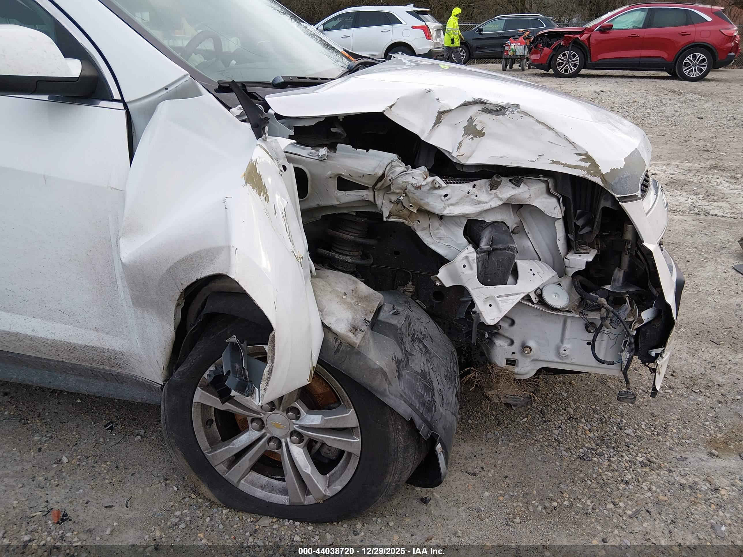 CHEVROLET EQUINOX image 6