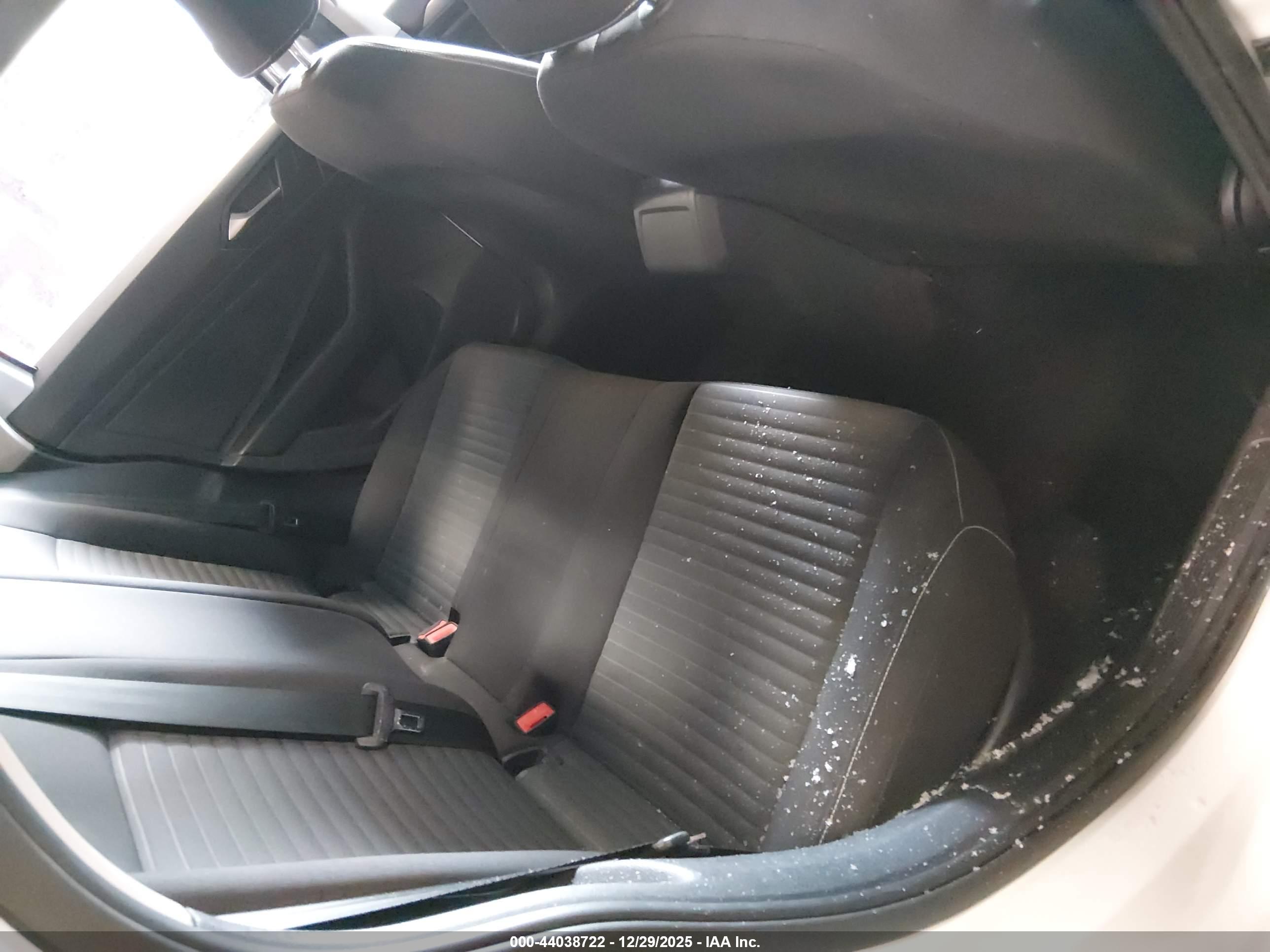 VOLKSWAGEN JETTA image 8