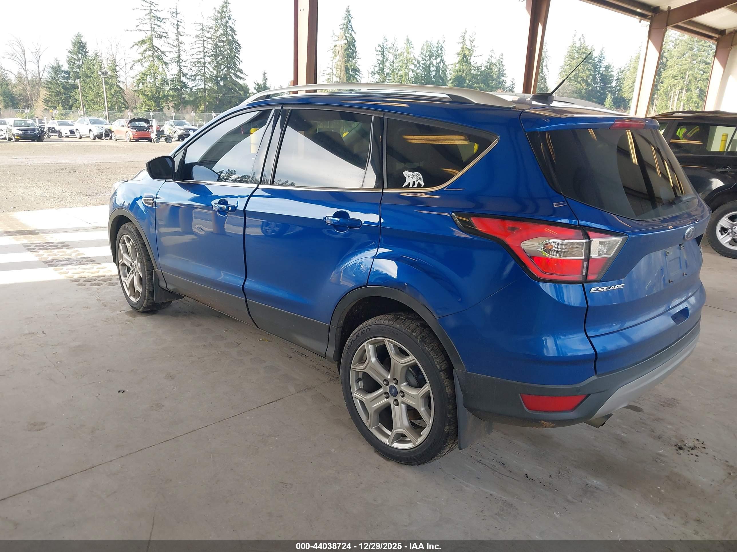 FORD ESCAPE image 3