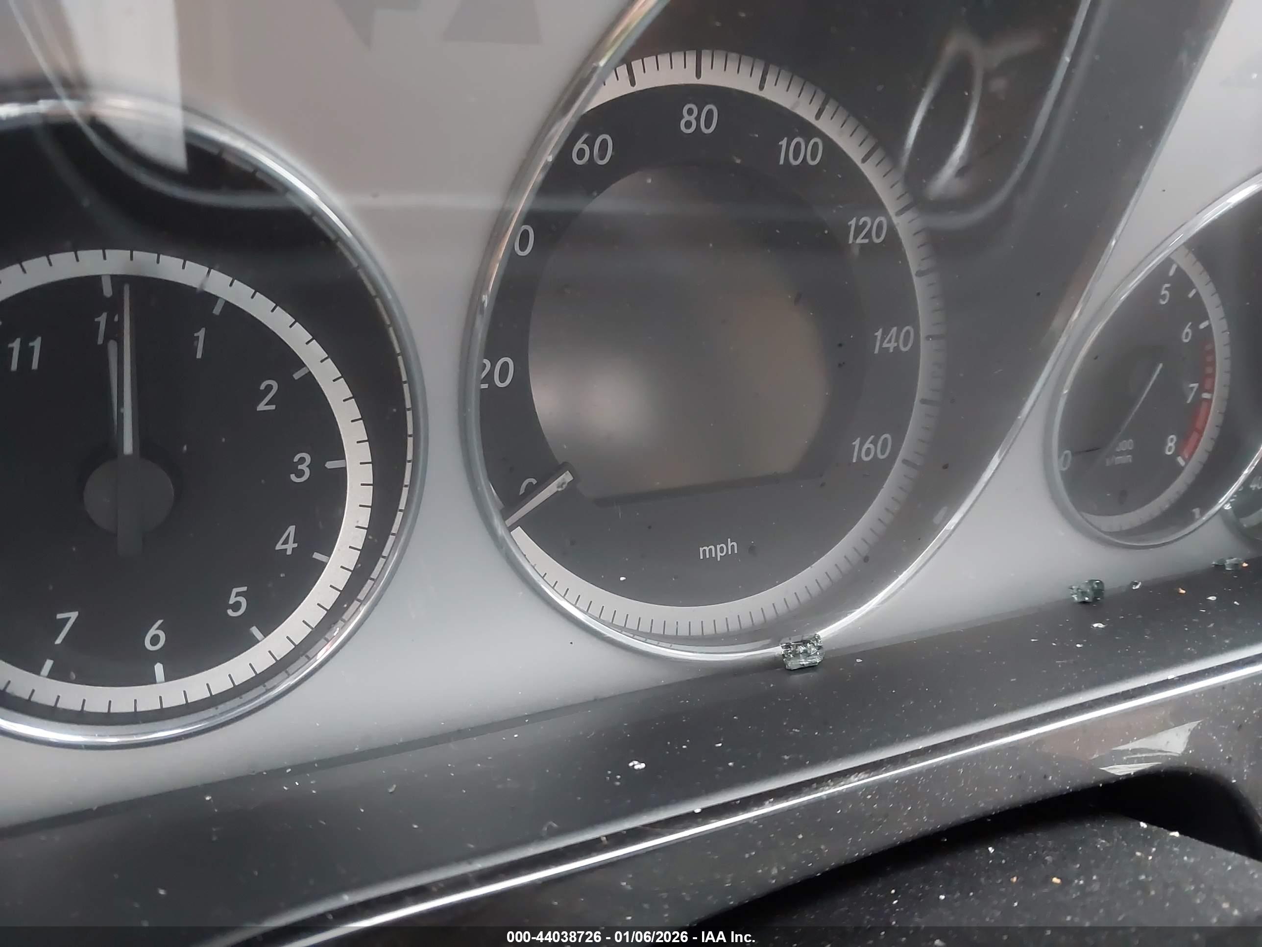 MERCEDES-BENZ E image 7