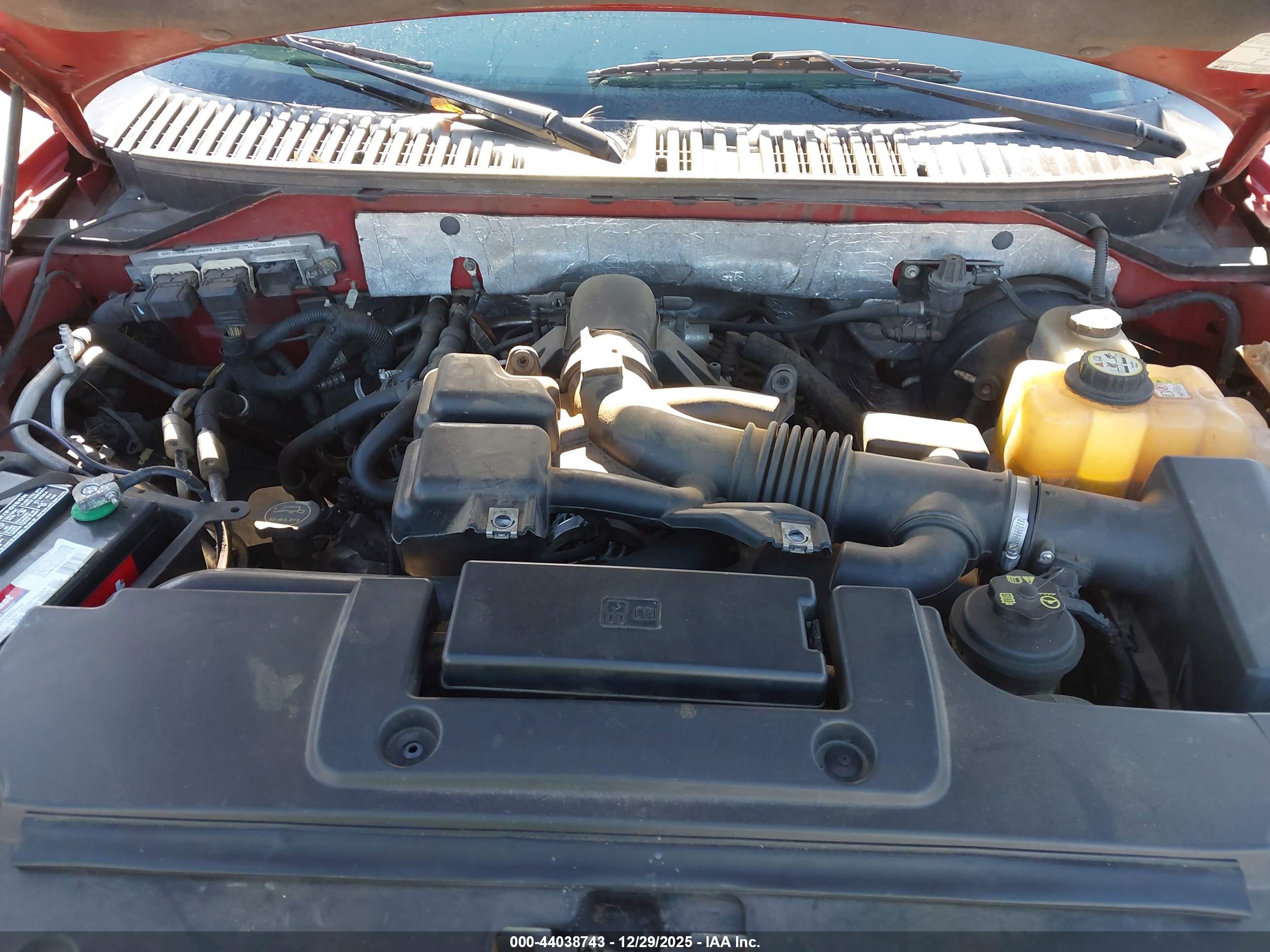 FORD EXPEDITION image 10