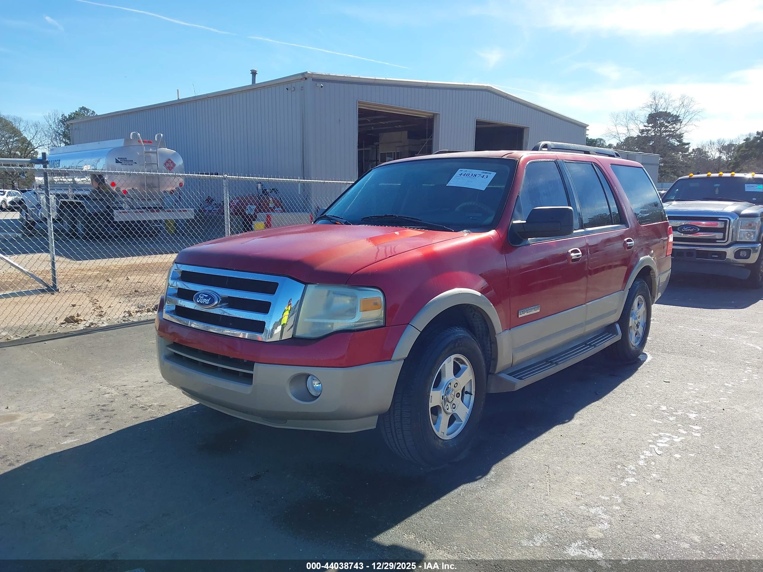 FORD EXPEDITION image 2