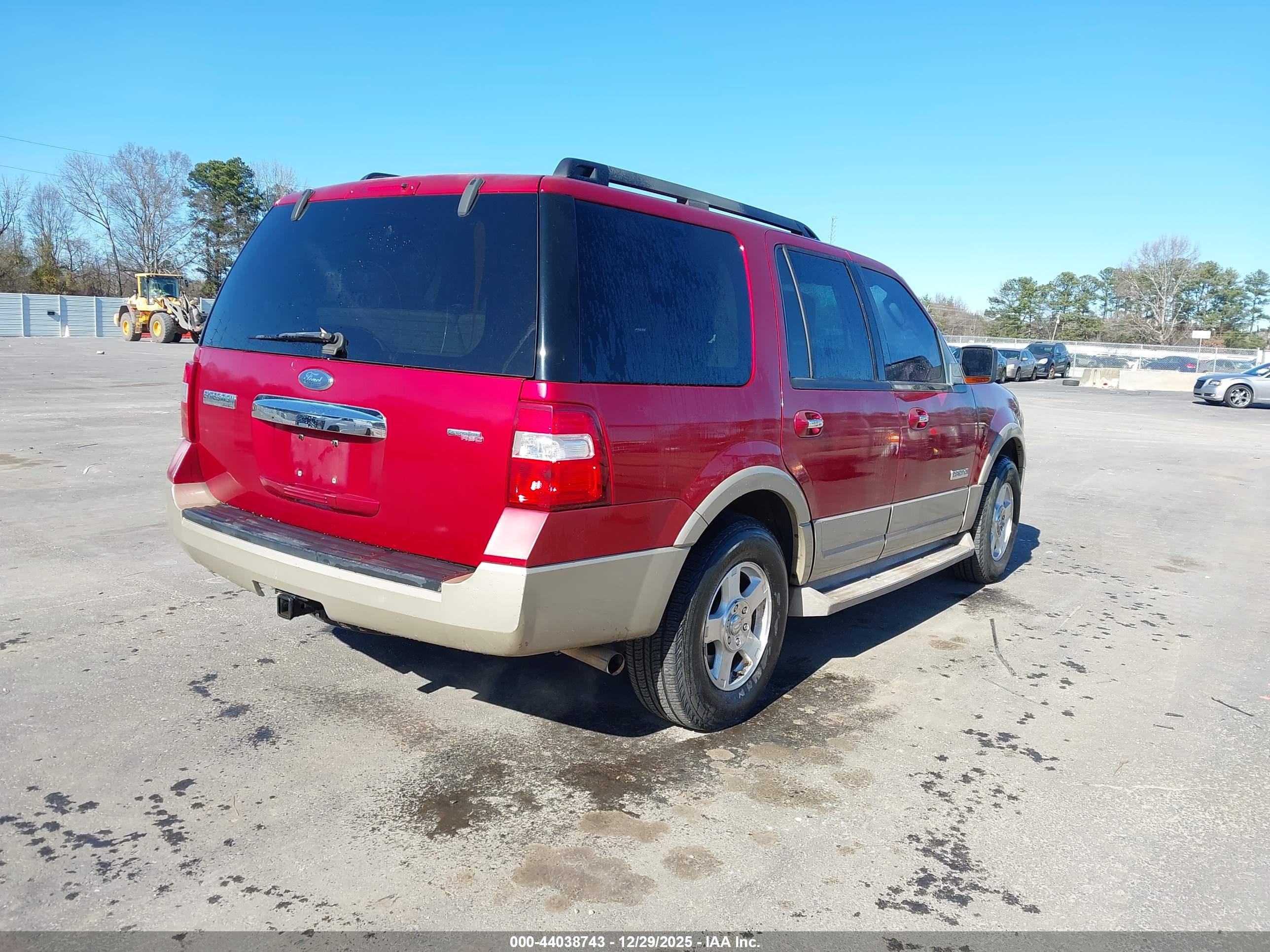 FORD EXPEDITION image 4