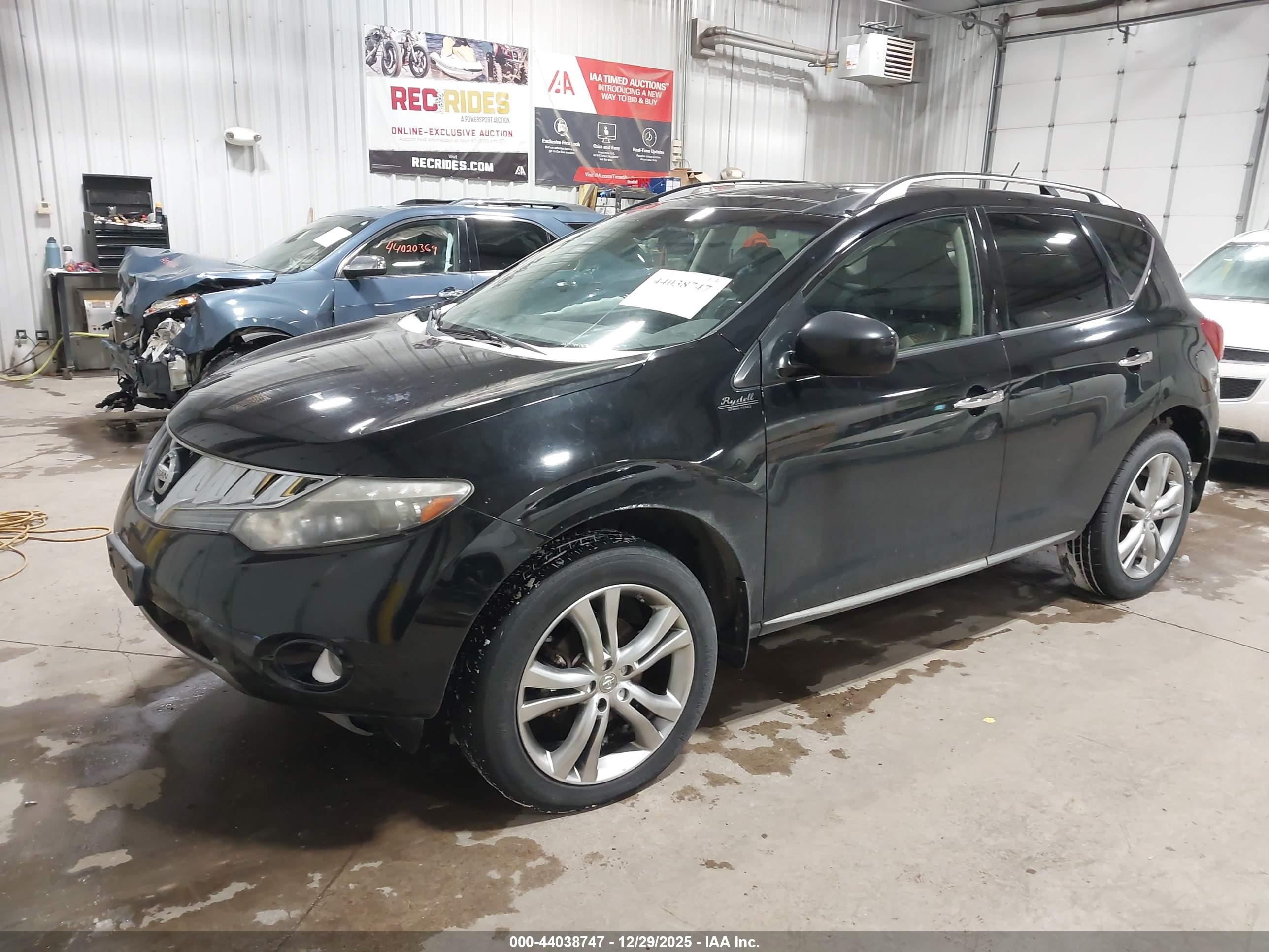 NISSAN MURANO image 2