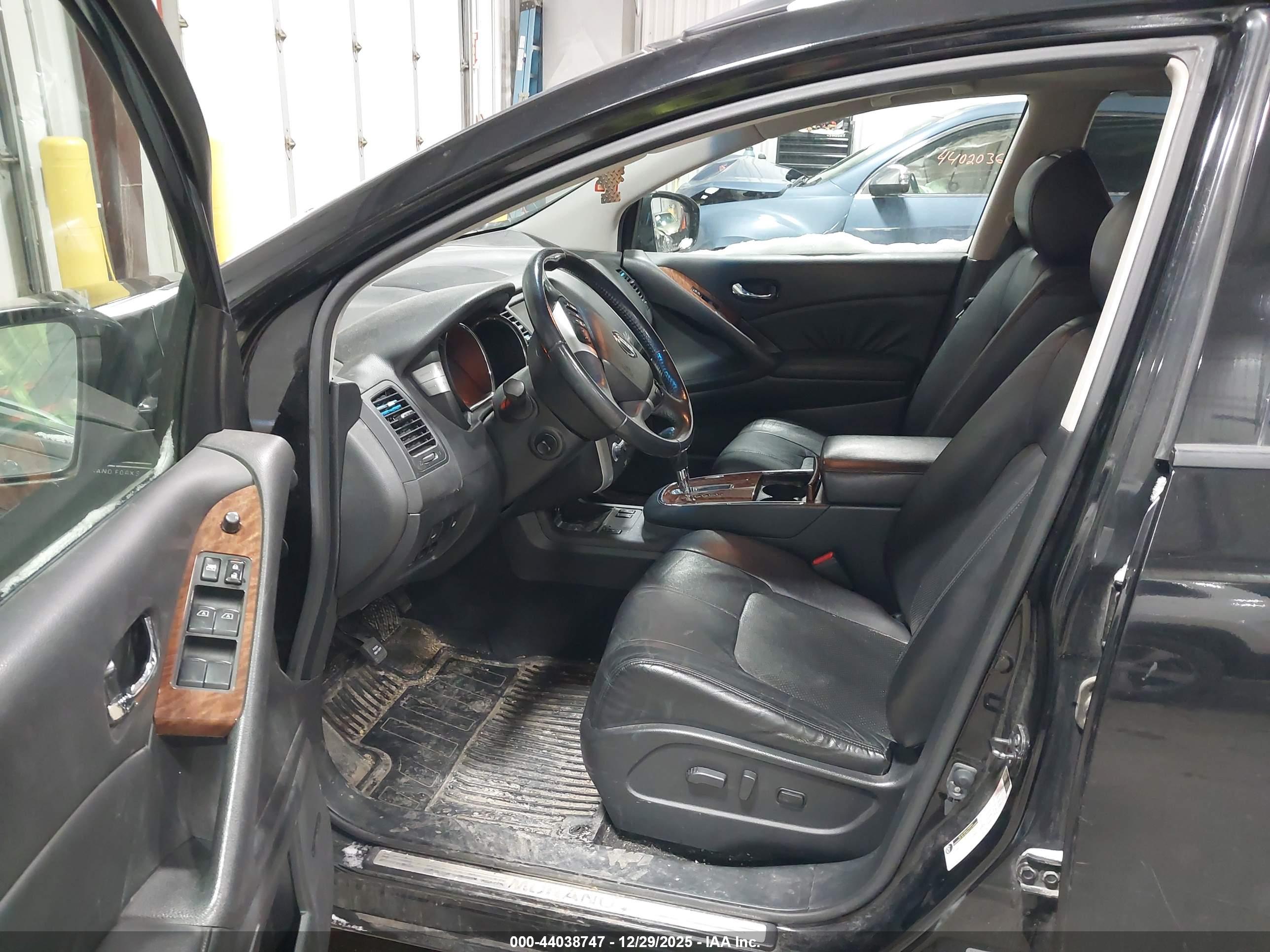 NISSAN MURANO image 5