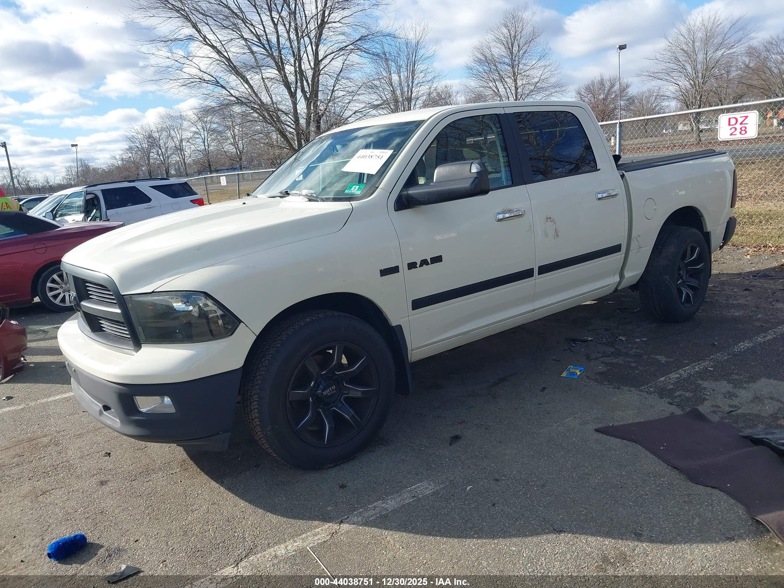 DODGE RAM image 2