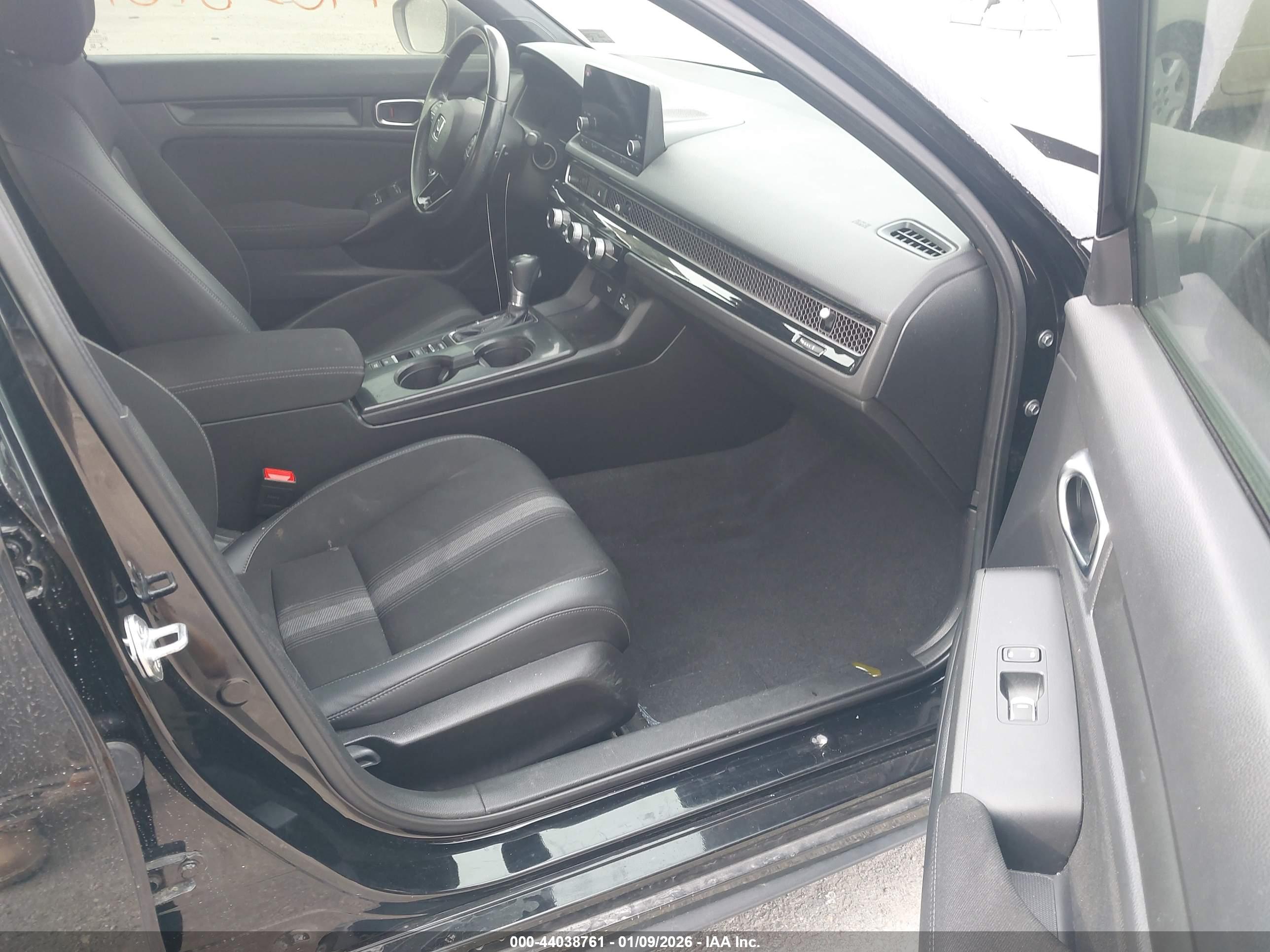 HONDA CIVIC image 5