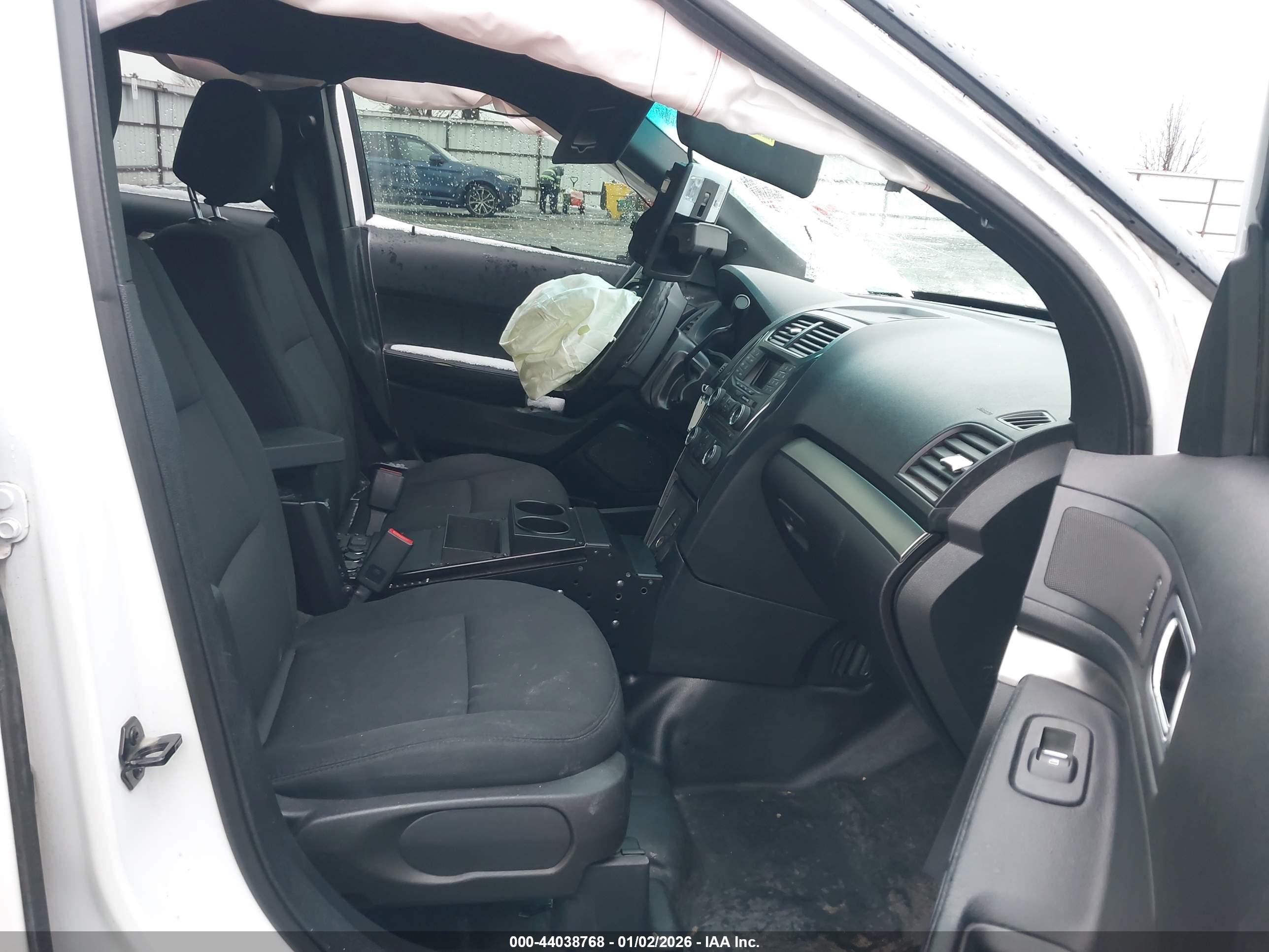 FORD UTILITY image 5