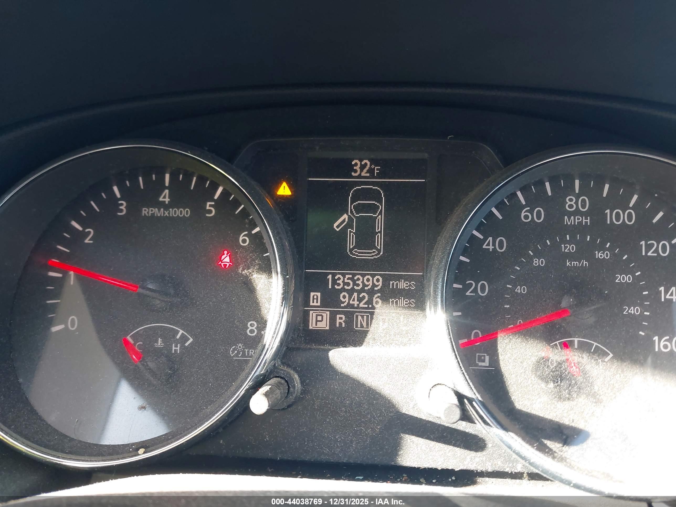 NISSAN ROGUE image 7