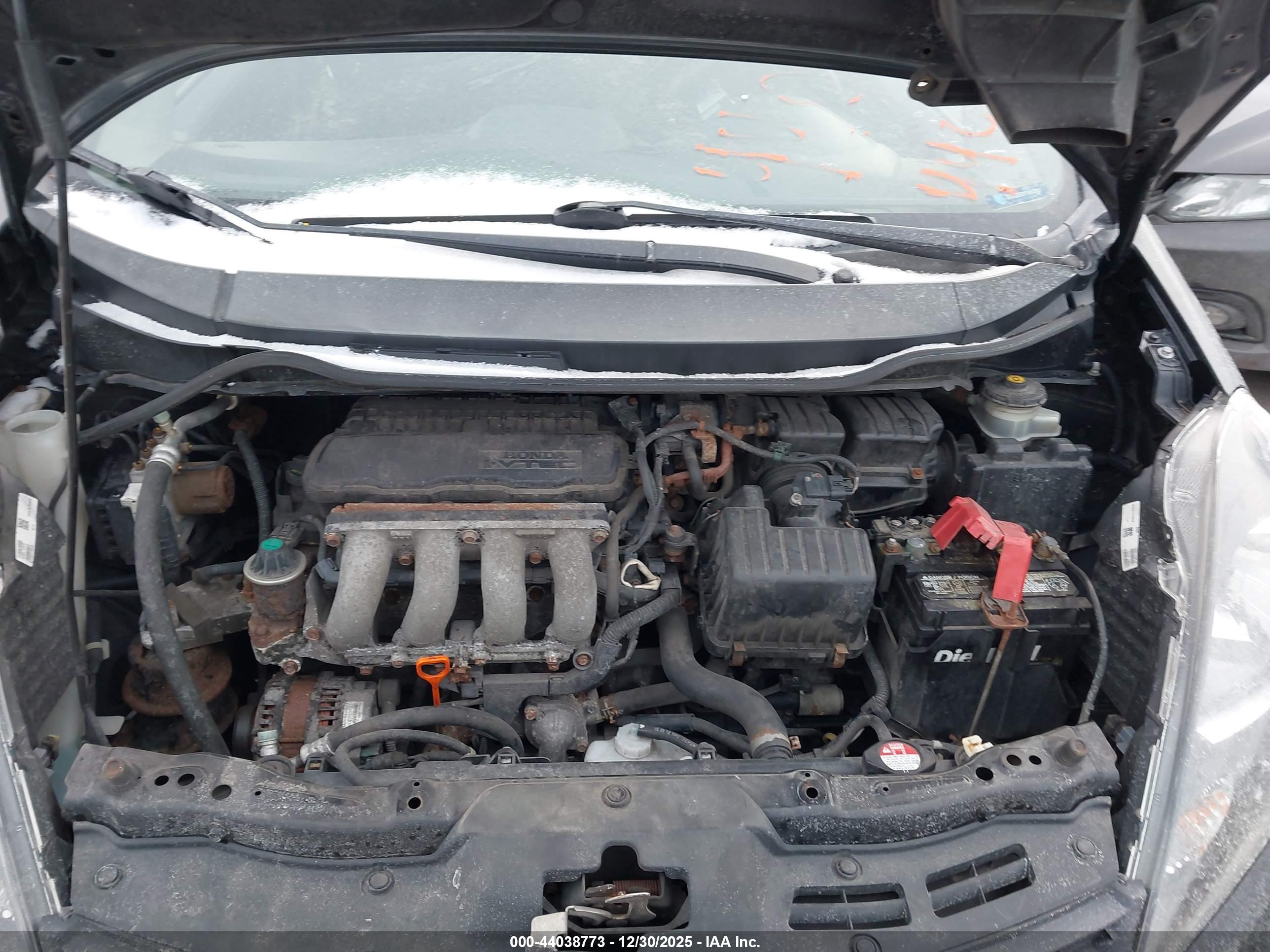 HONDA FIT image 10