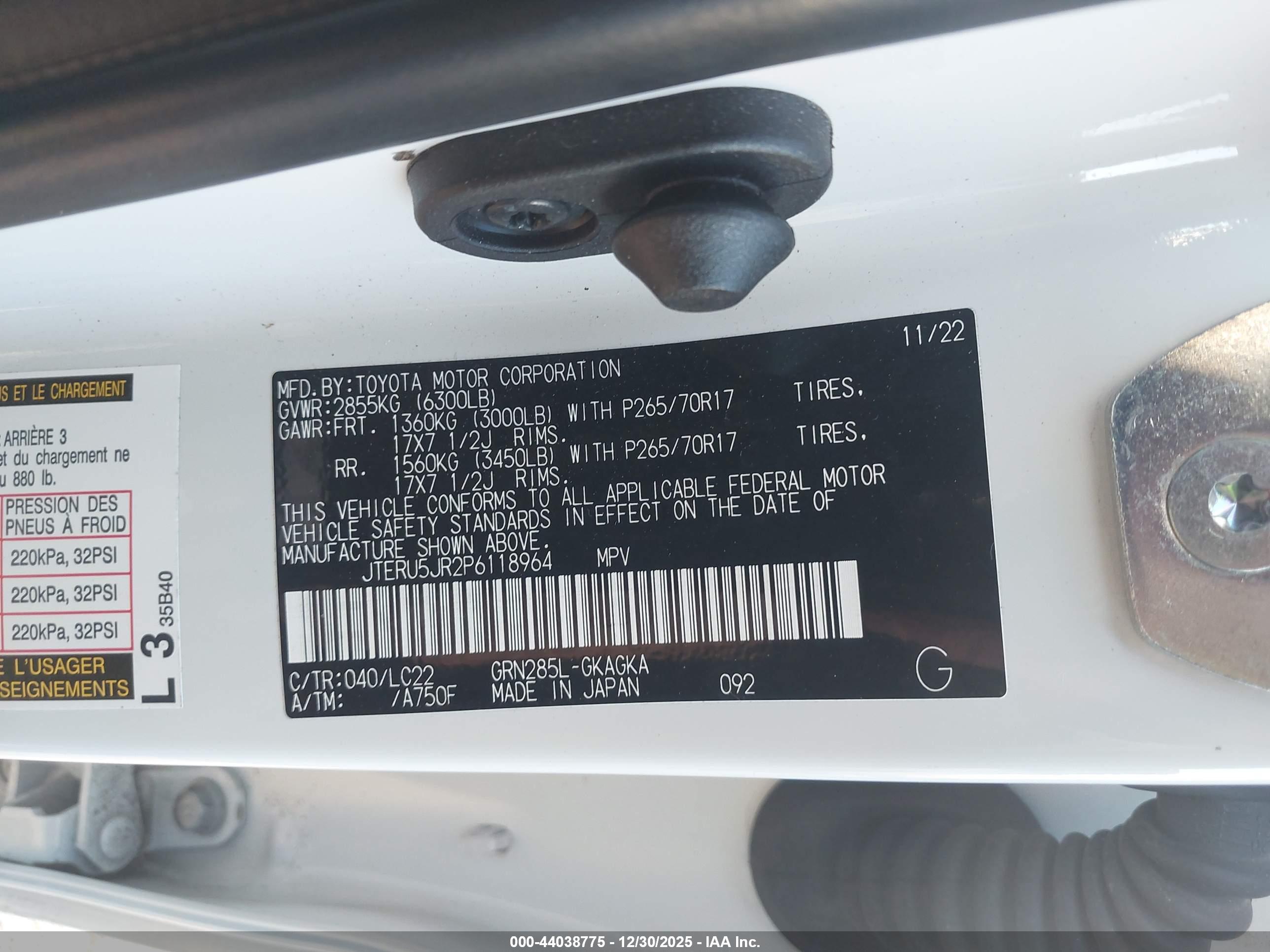 TOYOTA 4RUNNER image 9