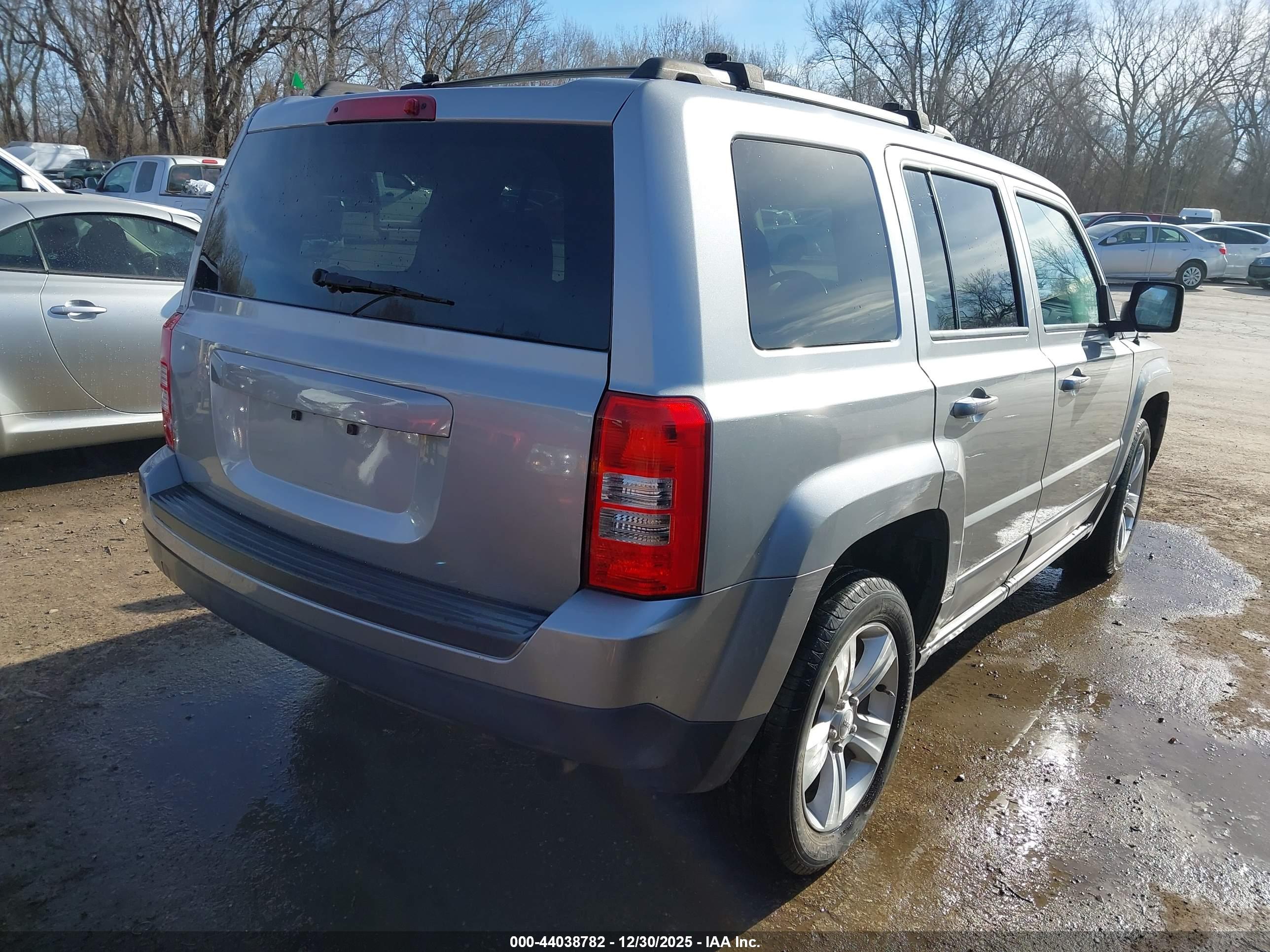 JEEP PATRIOT image 4
