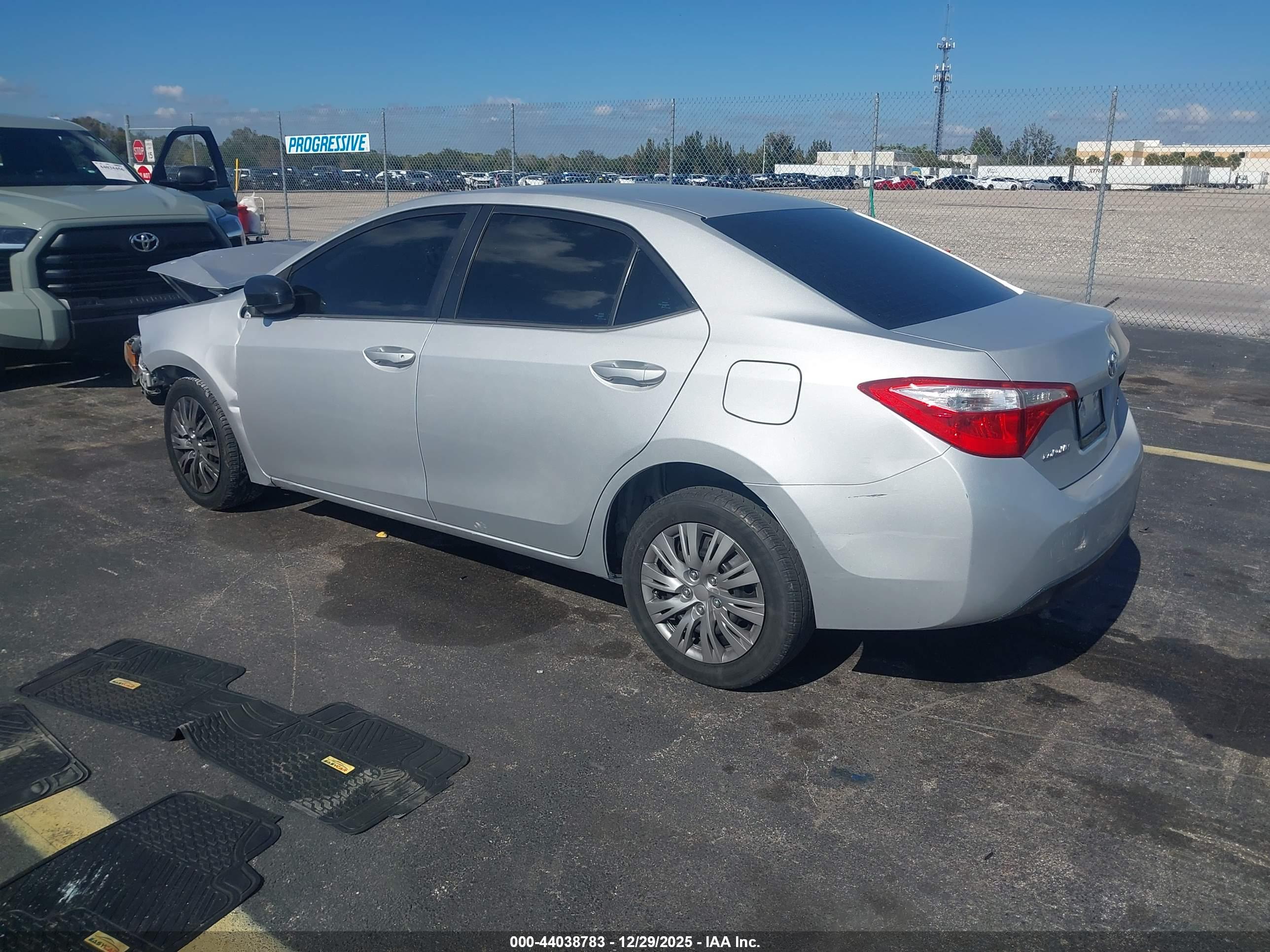 TOYOTA COROLLA image 3