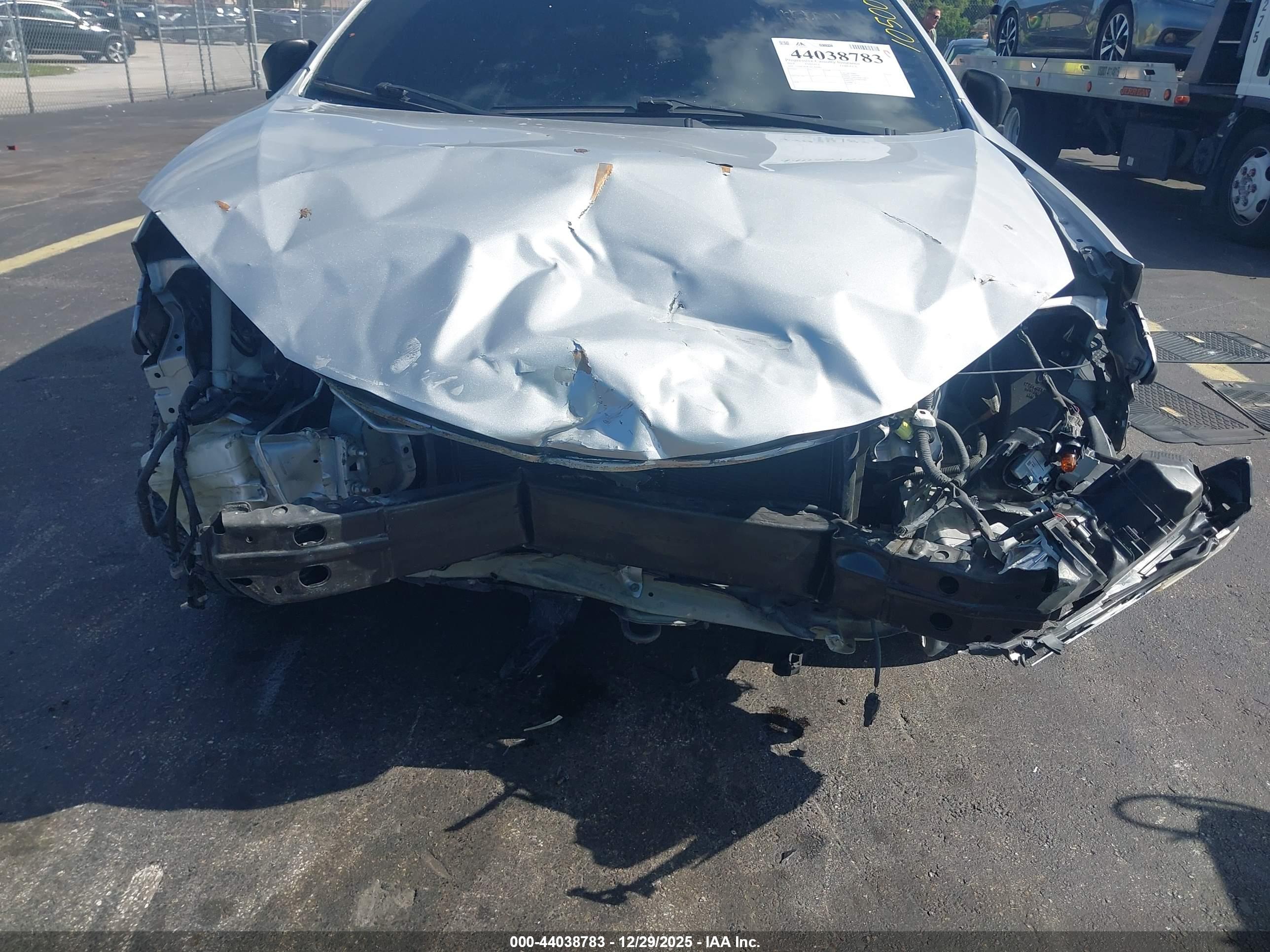 TOYOTA COROLLA image 6