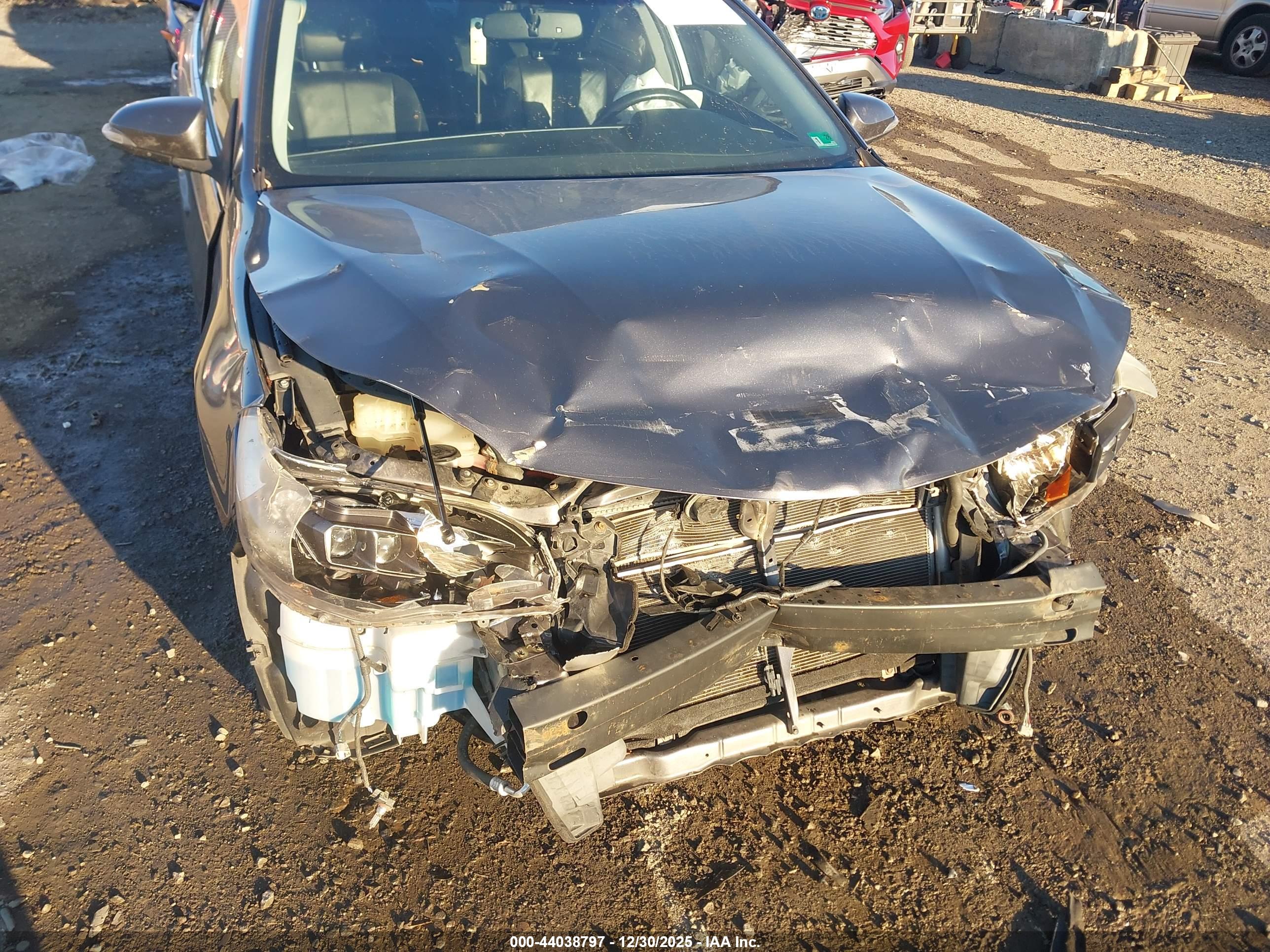 TOYOTA AVALON image 6