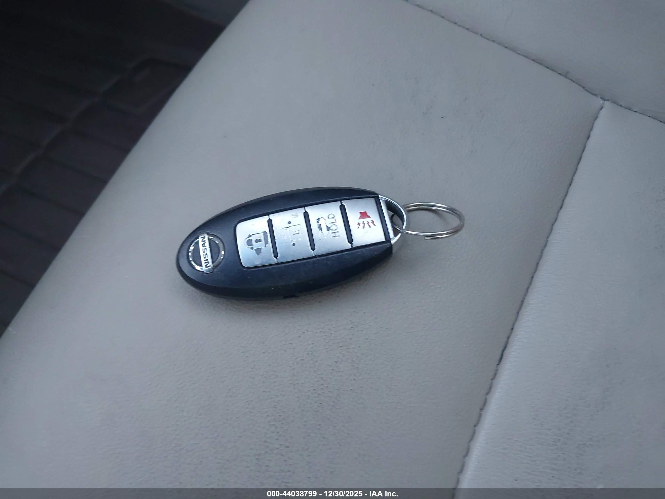 NISSAN ALTIMA image 11