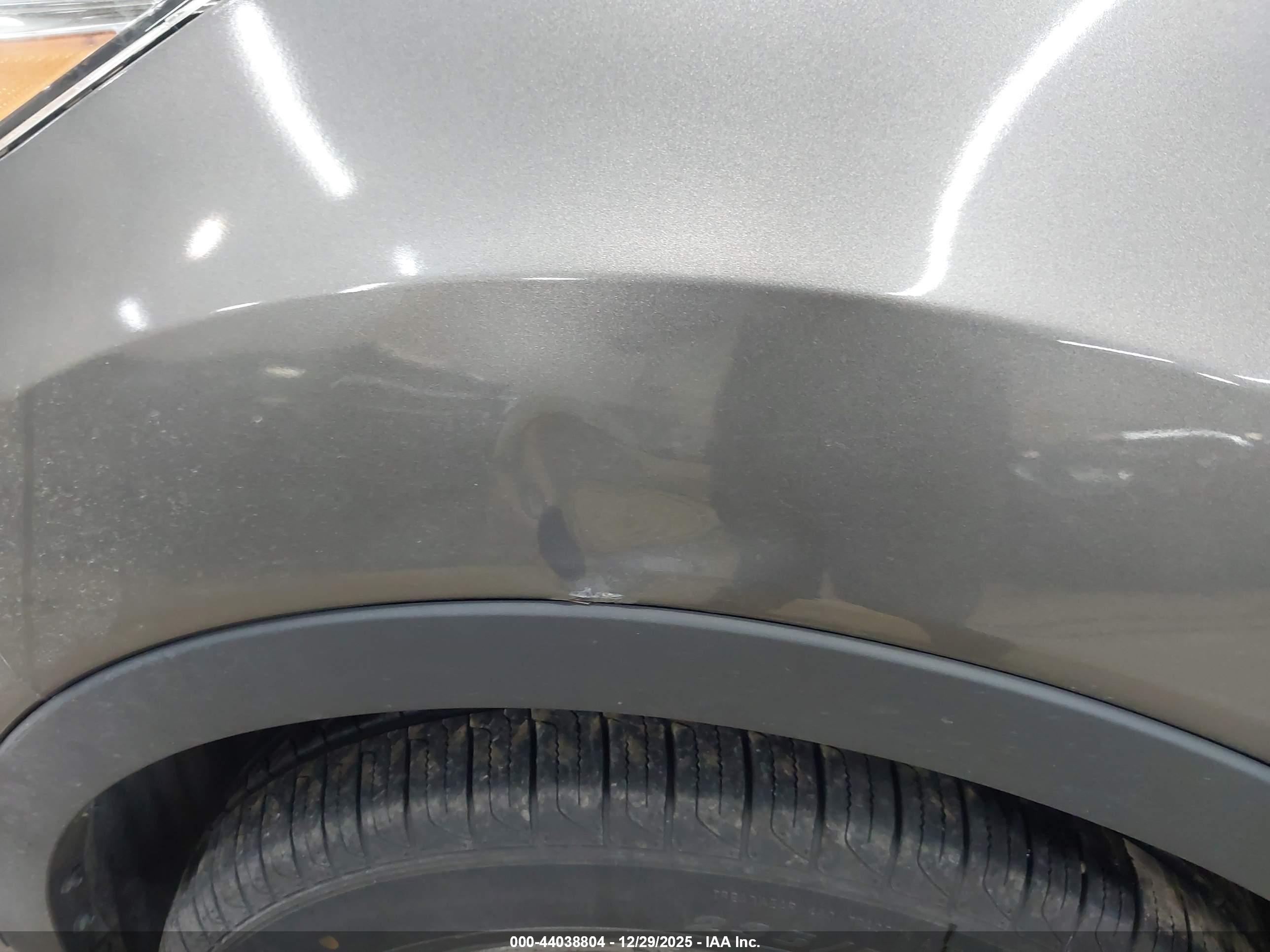 FORD ESCAPE image 6
