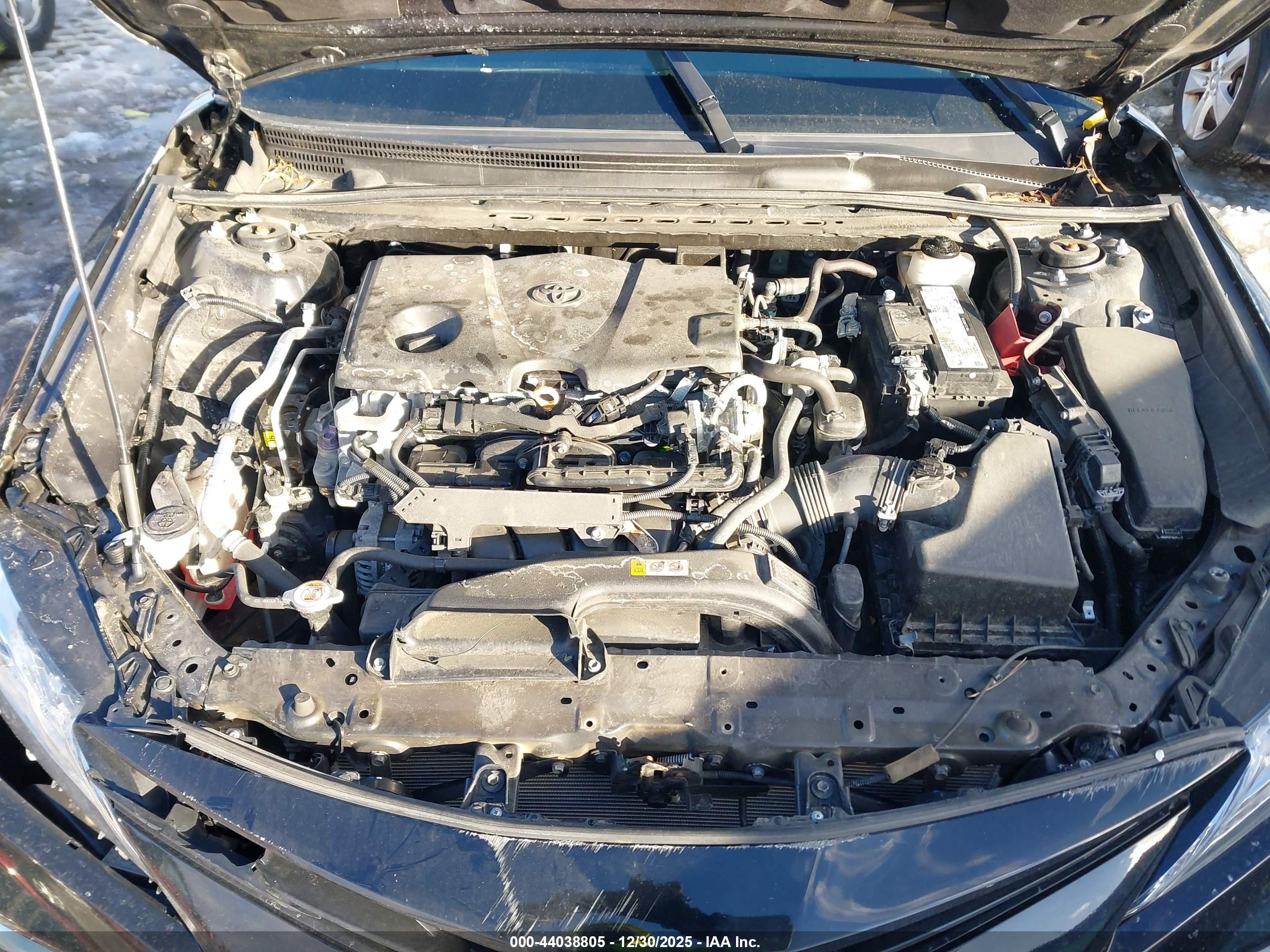 TOYOTA CAMRY image 10
