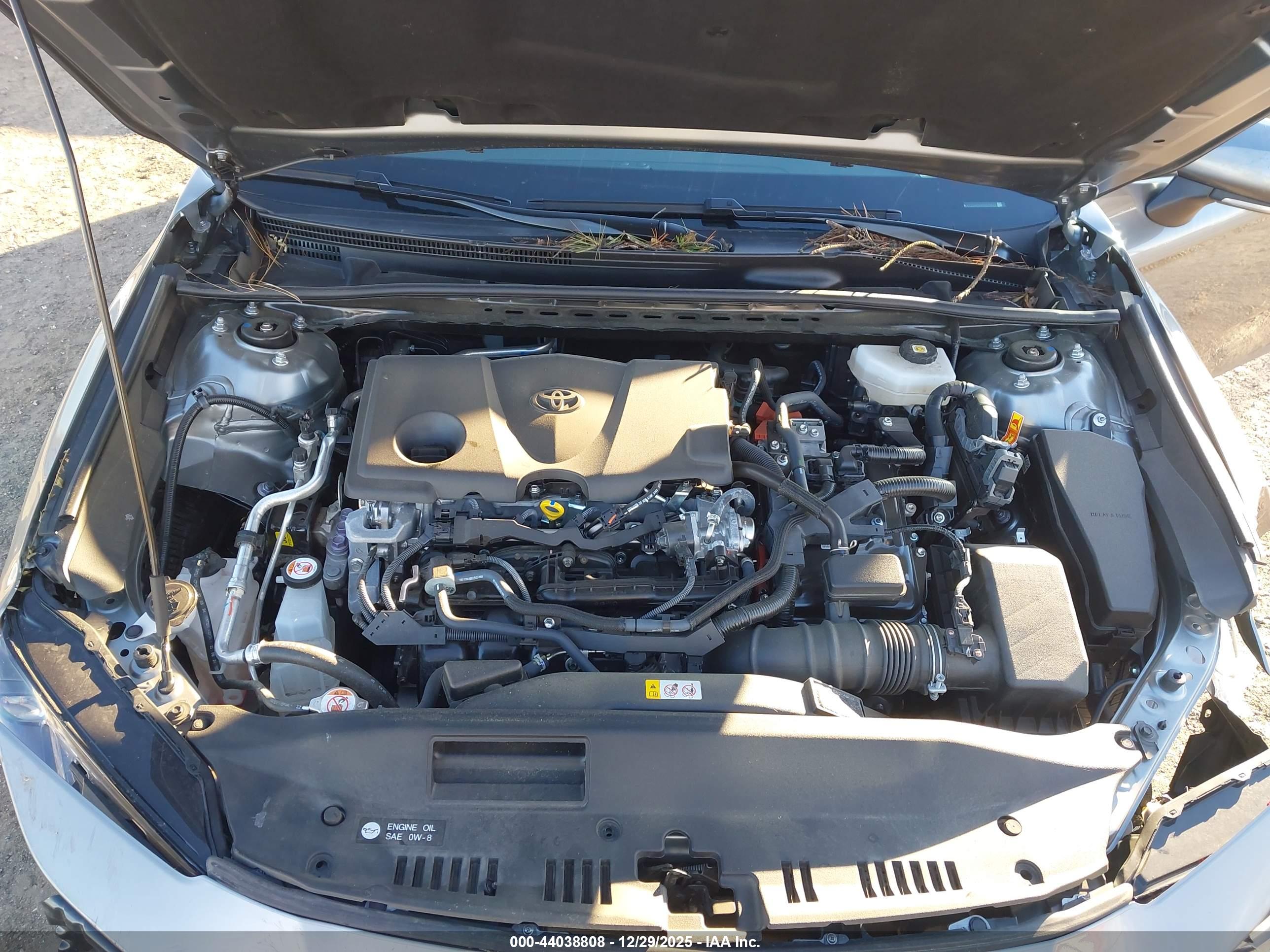 TOYOTA CAMRY image 10