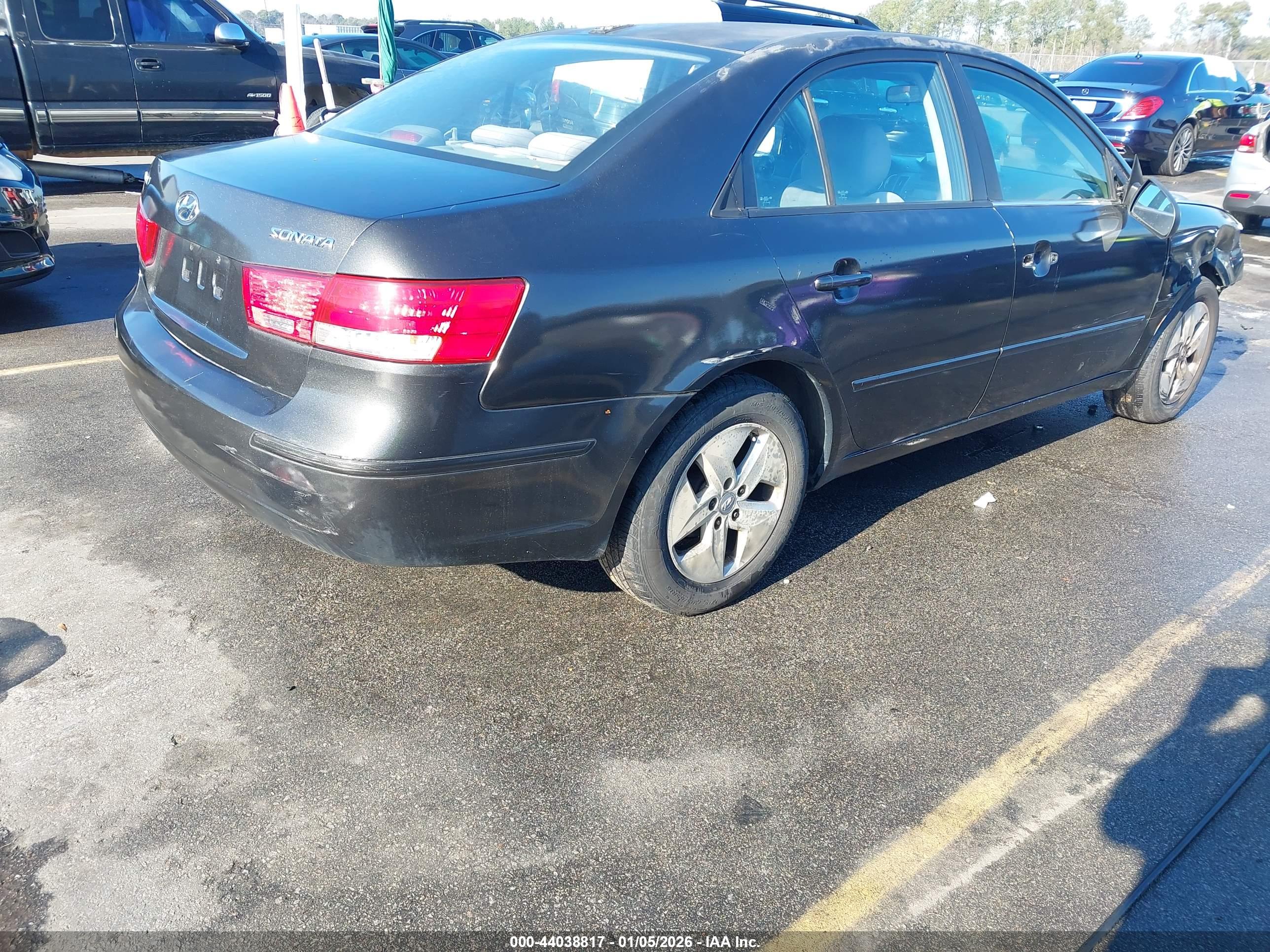 HYUNDAI SONATA image 4