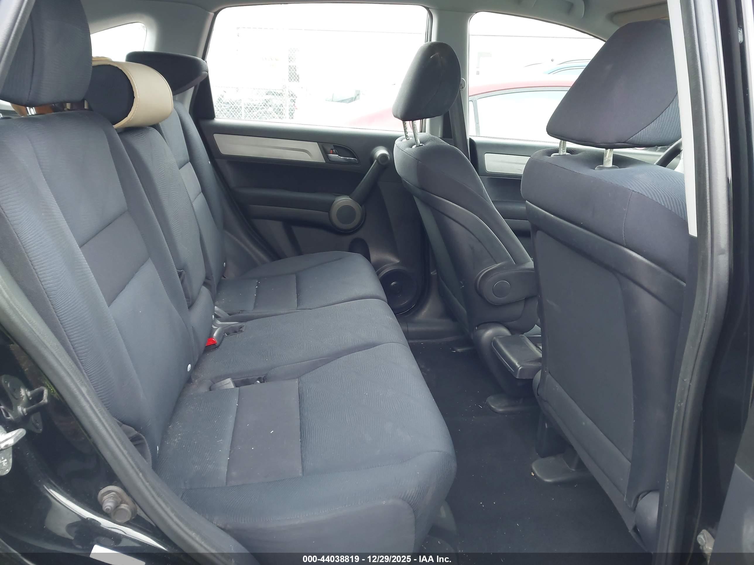 HONDA CR-V image 8