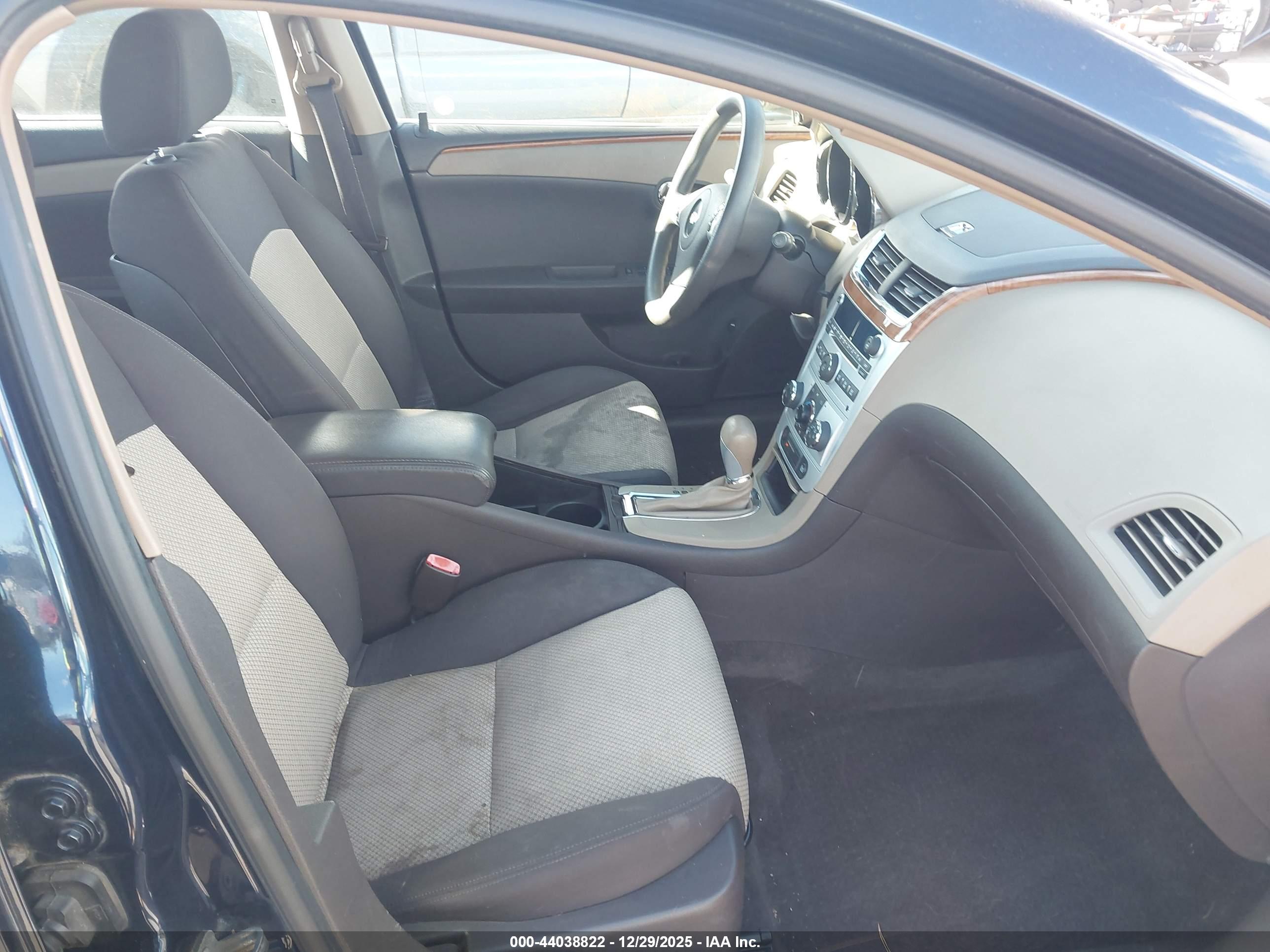 CHEVROLET MALIBU image 5