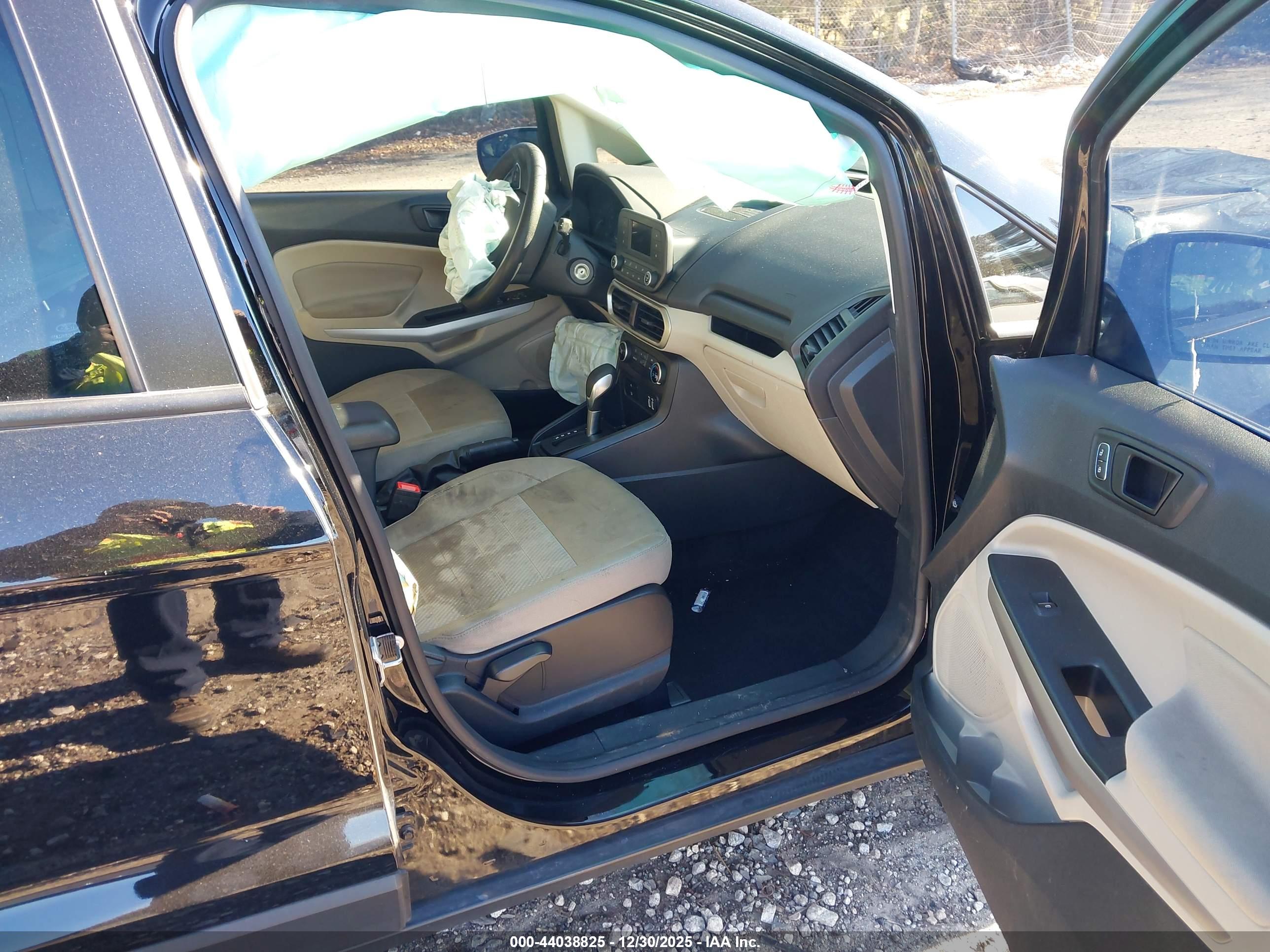 FORD ECOSPORT image 5