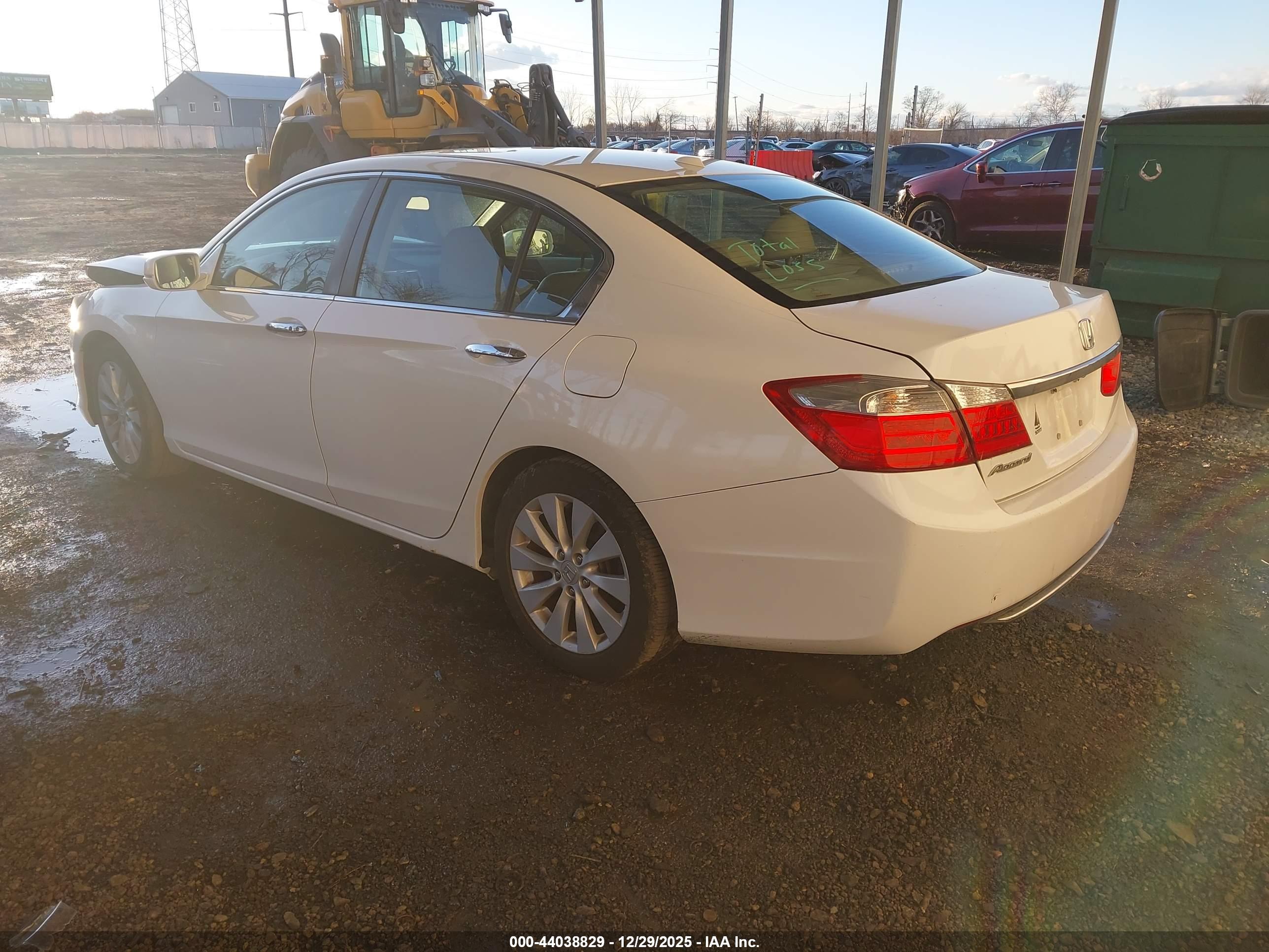 HONDA ACCORD image 3