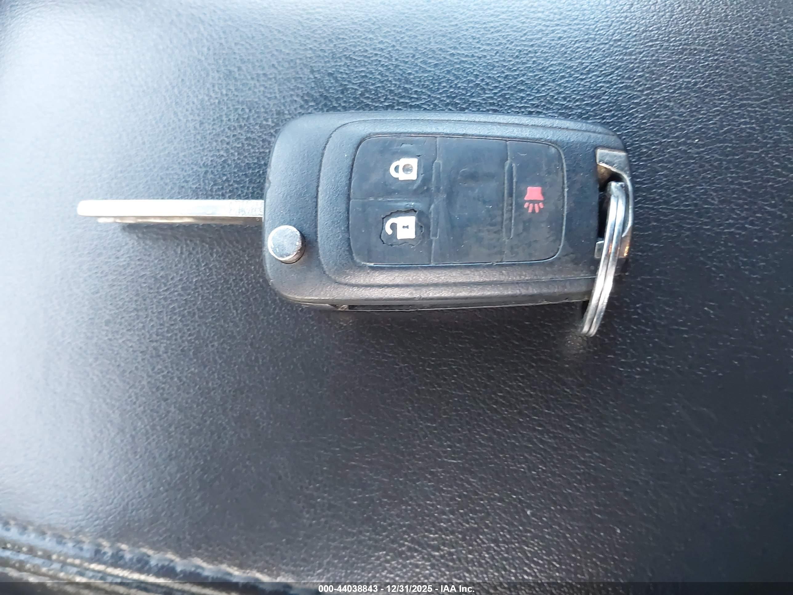 GMC TERRAIN image 11