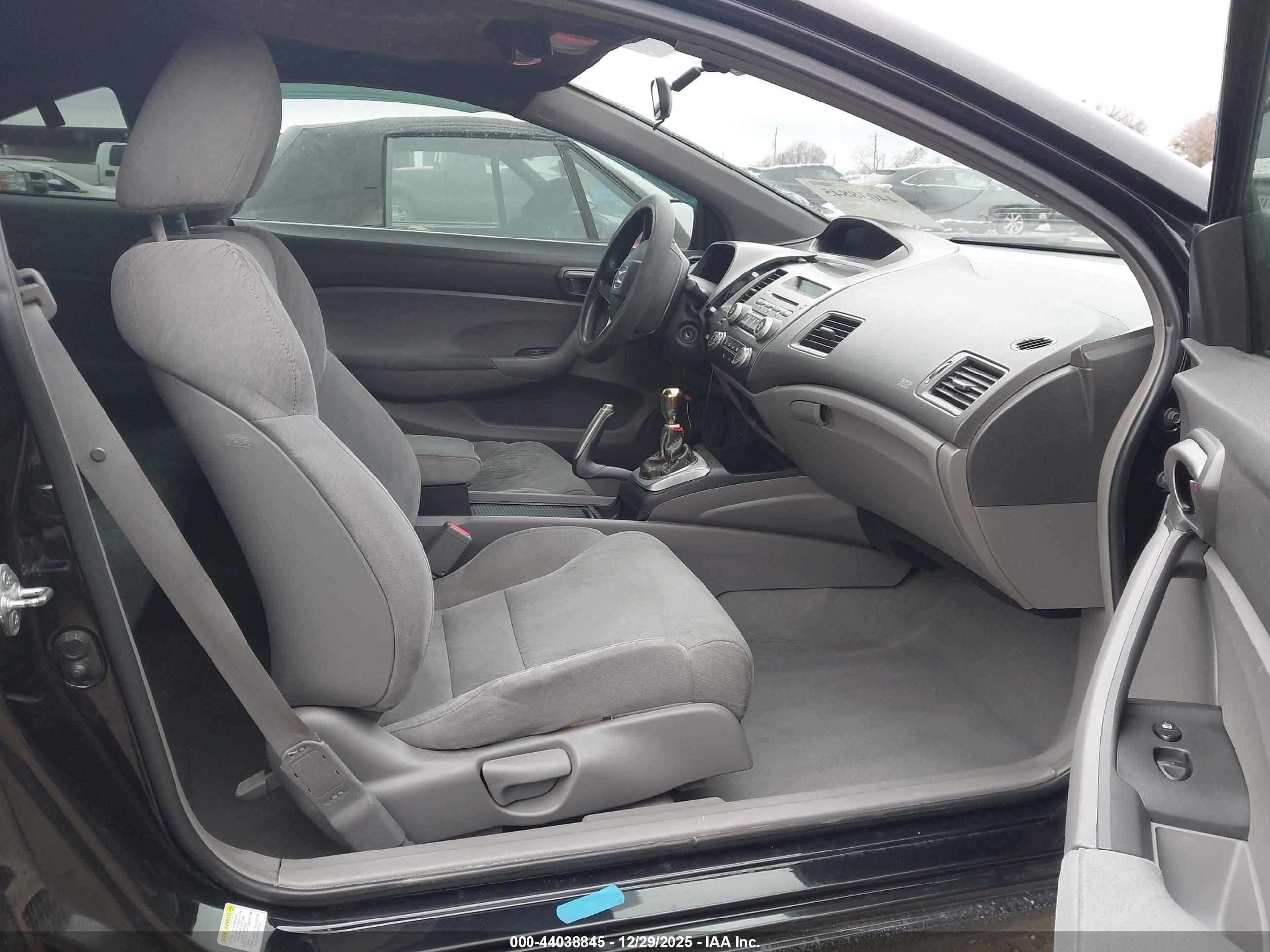 HONDA CIVIC image 5