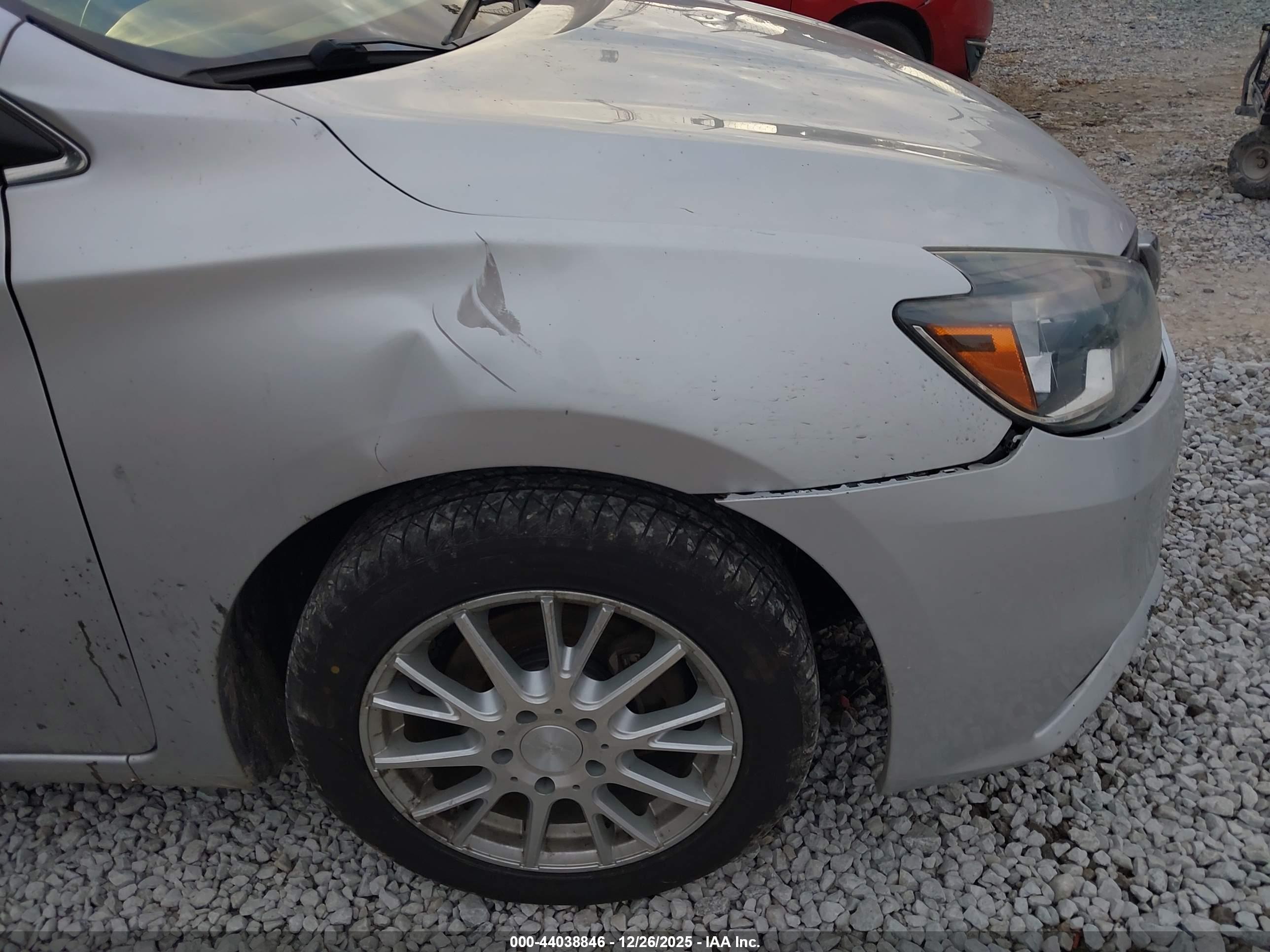 NISSAN SENTRA image 6