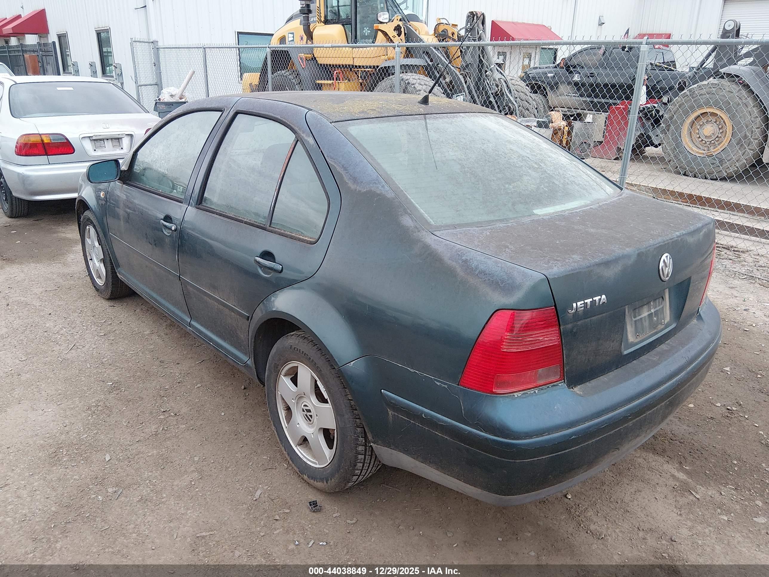VOLKSWAGEN JETTA image 3