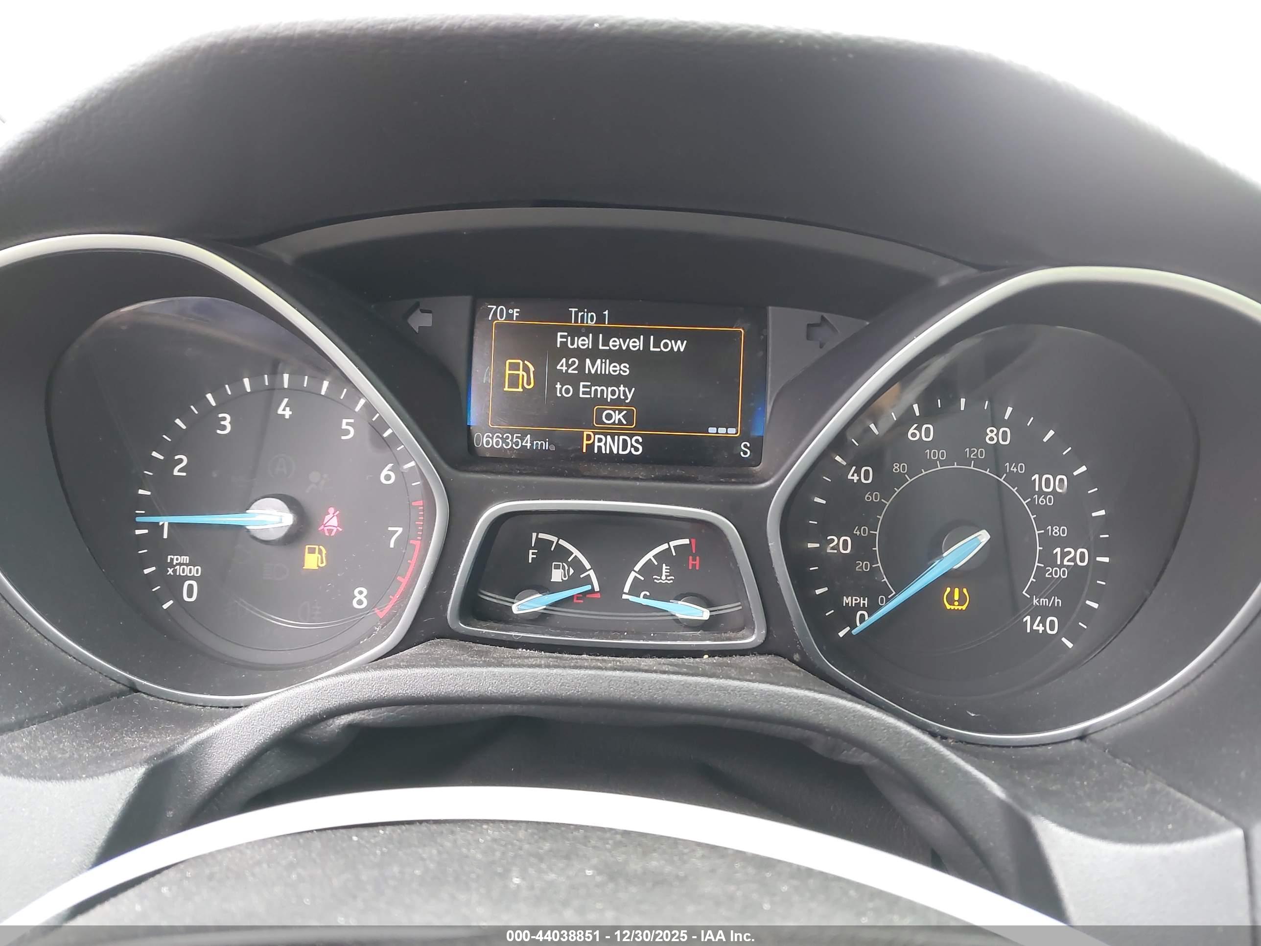 FORD FOCUS image 7