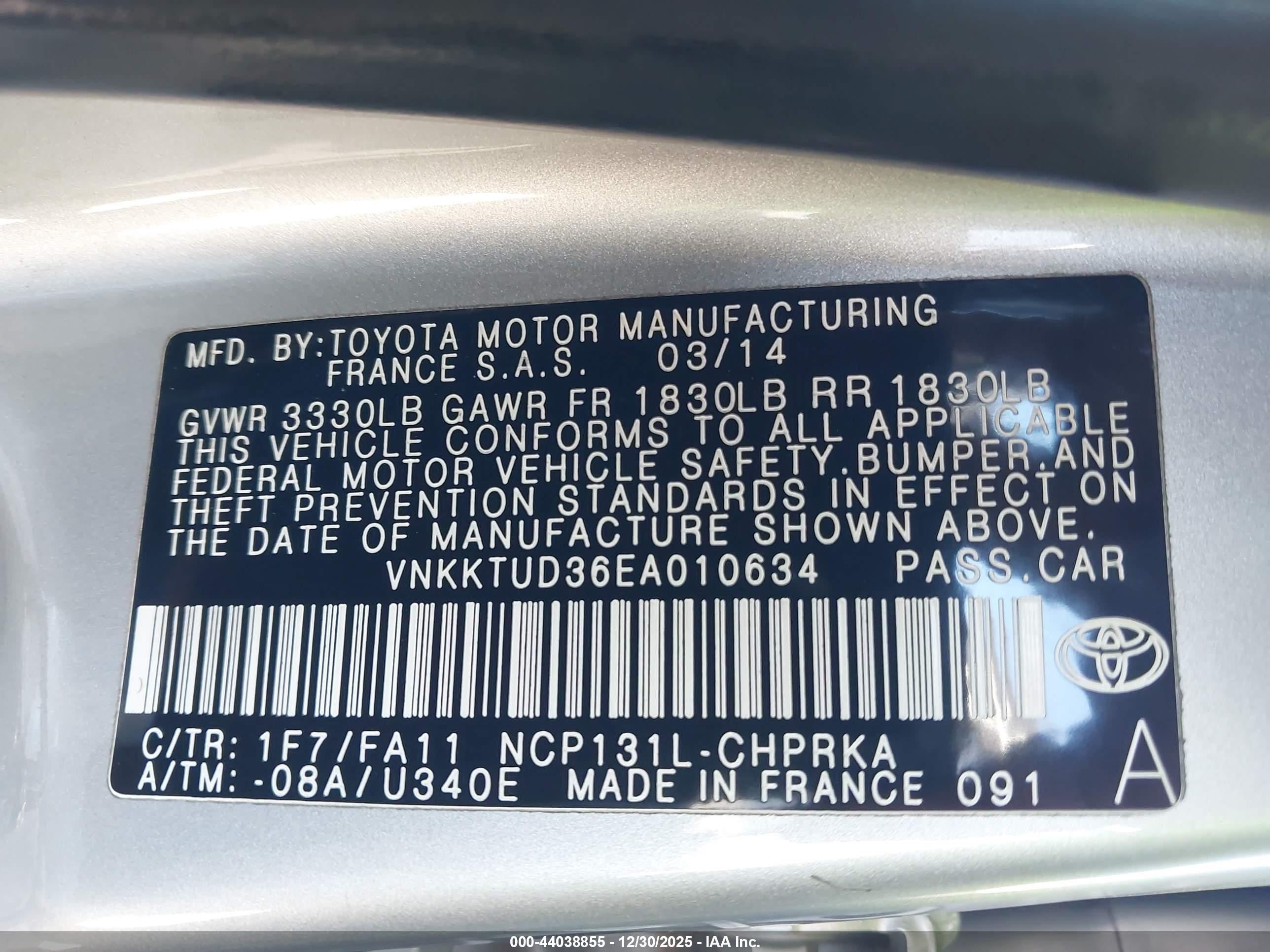 TOYOTA YARIS image 9