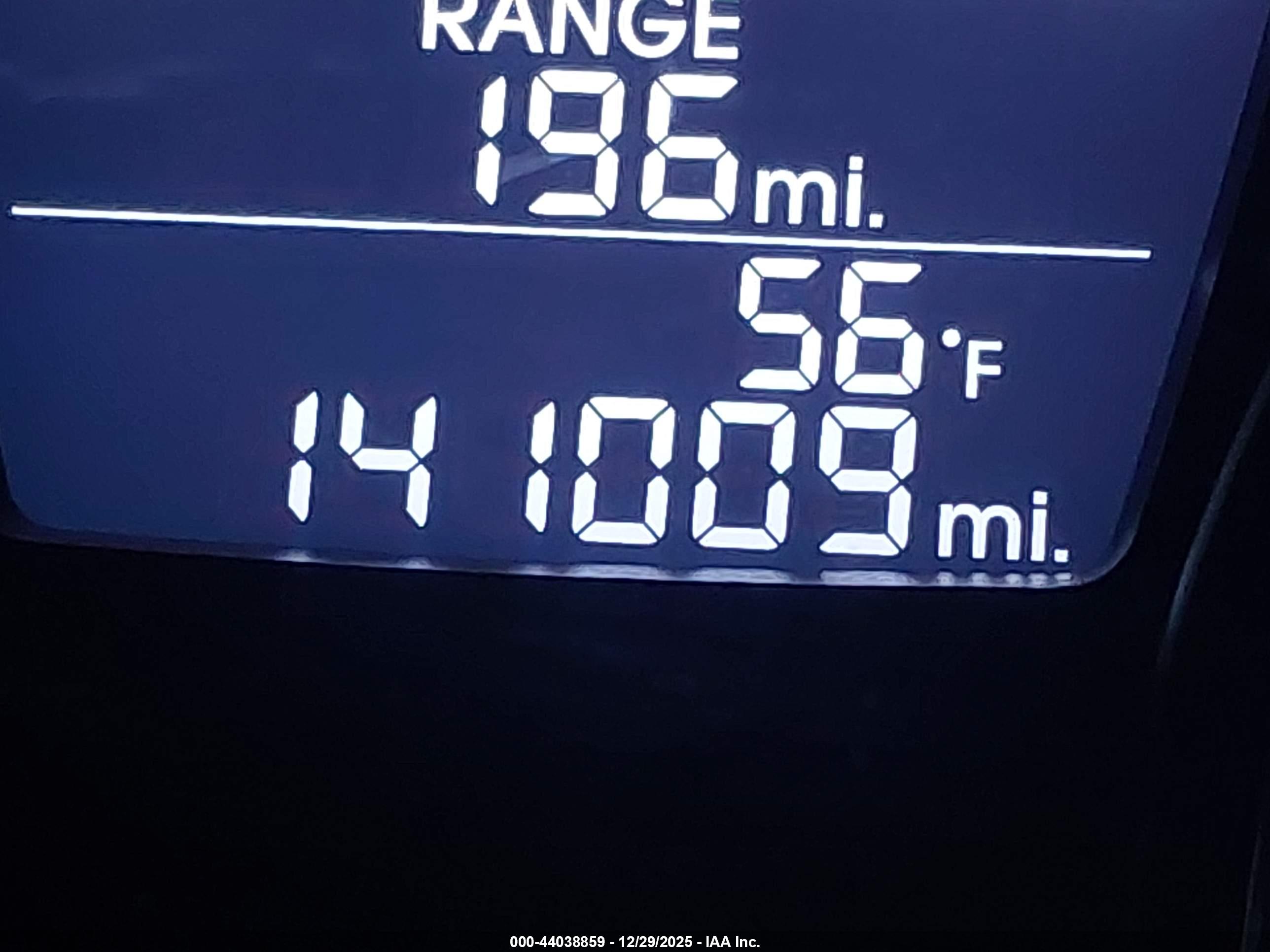 HYUNDAI ACCENT image 7