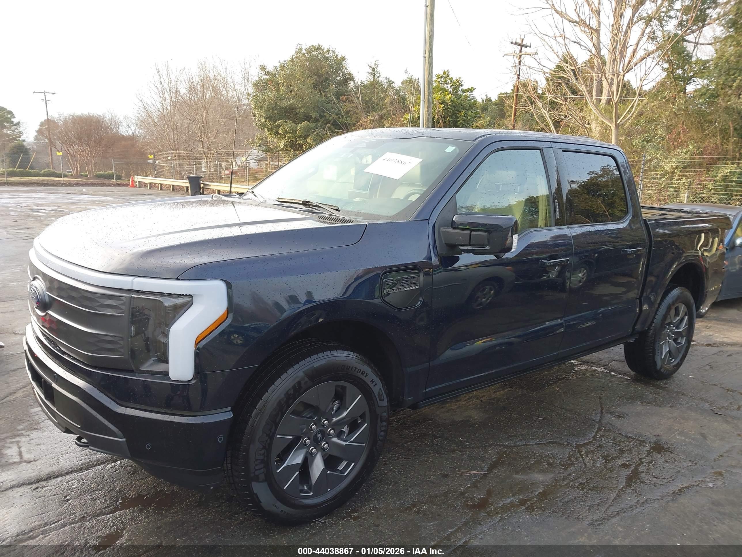 FORD F-150 image 2