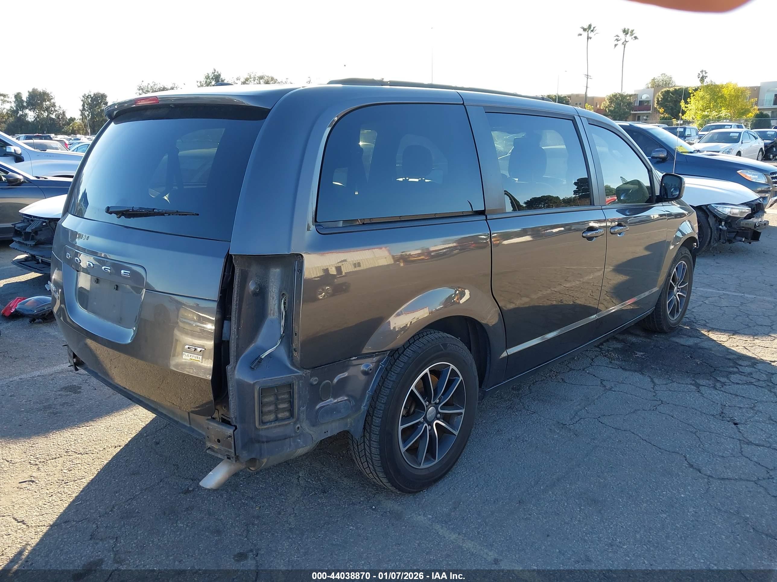 DODGE GRAND image 4