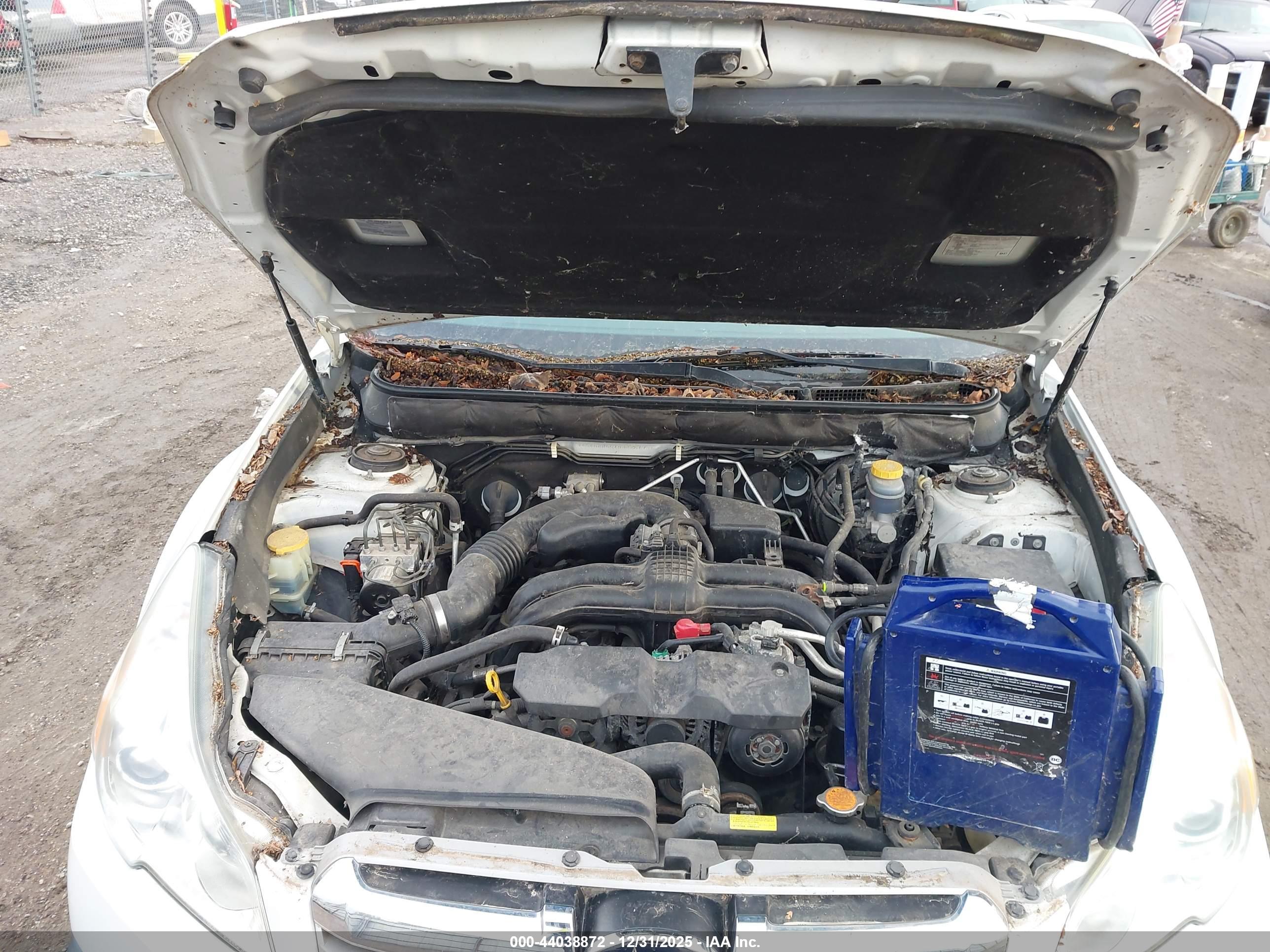 SUBARU OUTBACK image 10