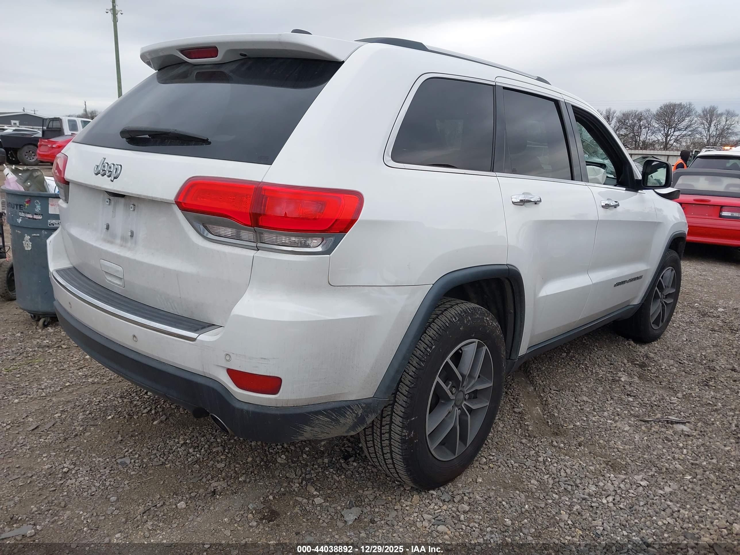 JEEP GRAND image 4