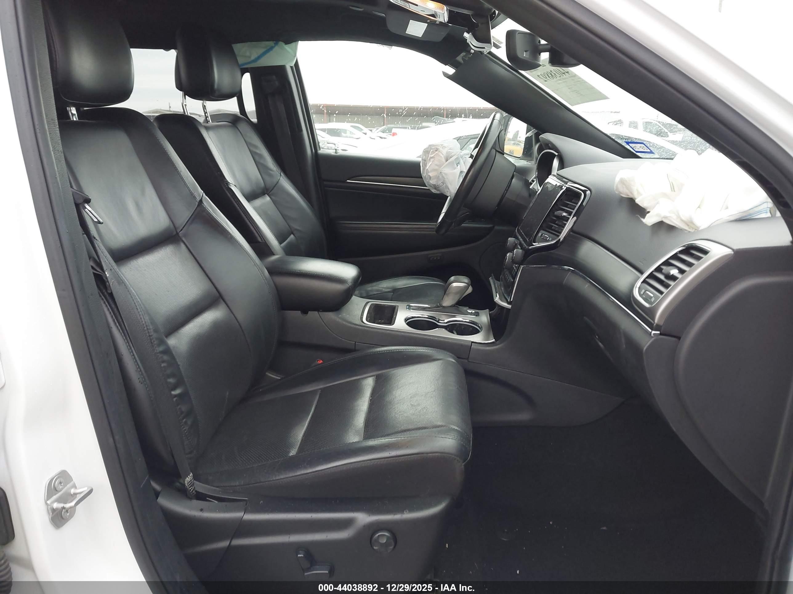 JEEP GRAND image 5