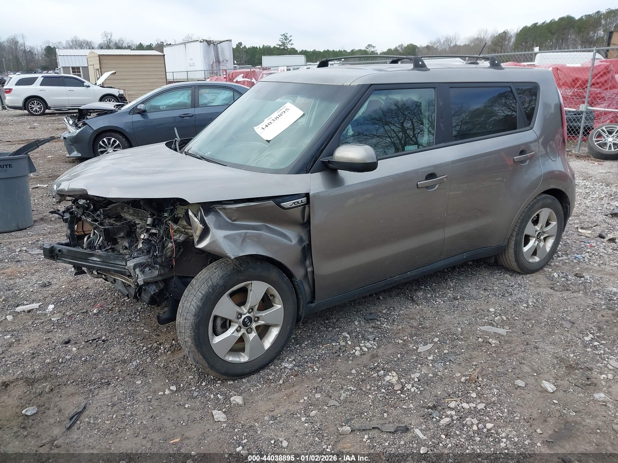 KIA SOUL image 2