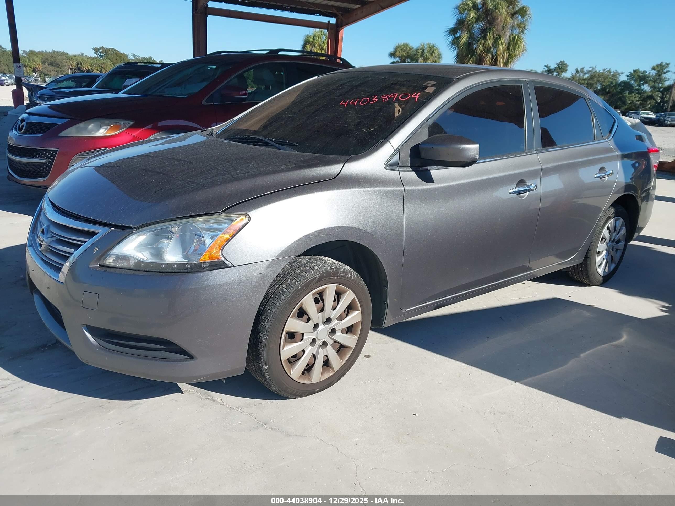 NISSAN SENTRA image 2