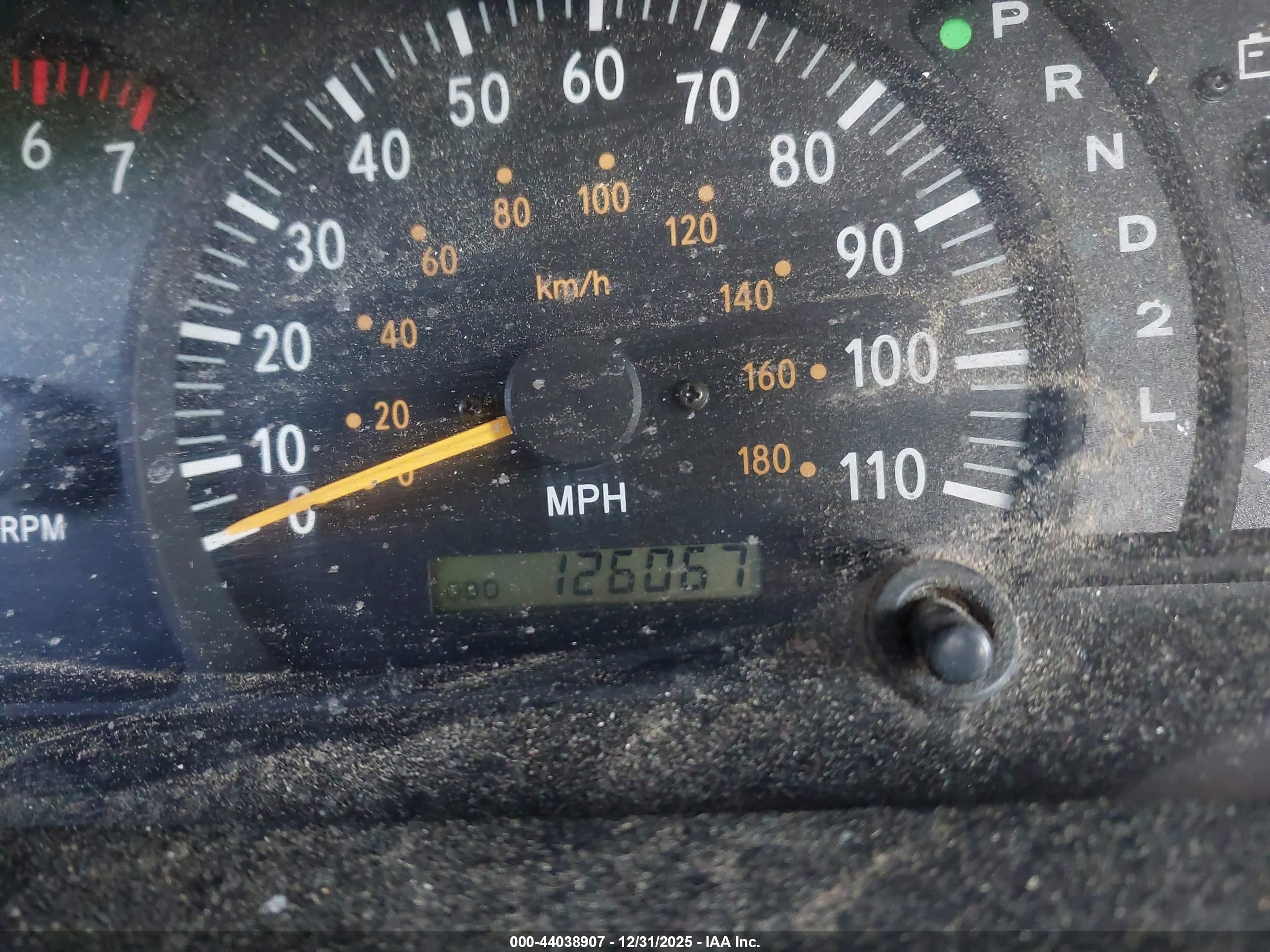 TOYOTA TUNDRA image 7