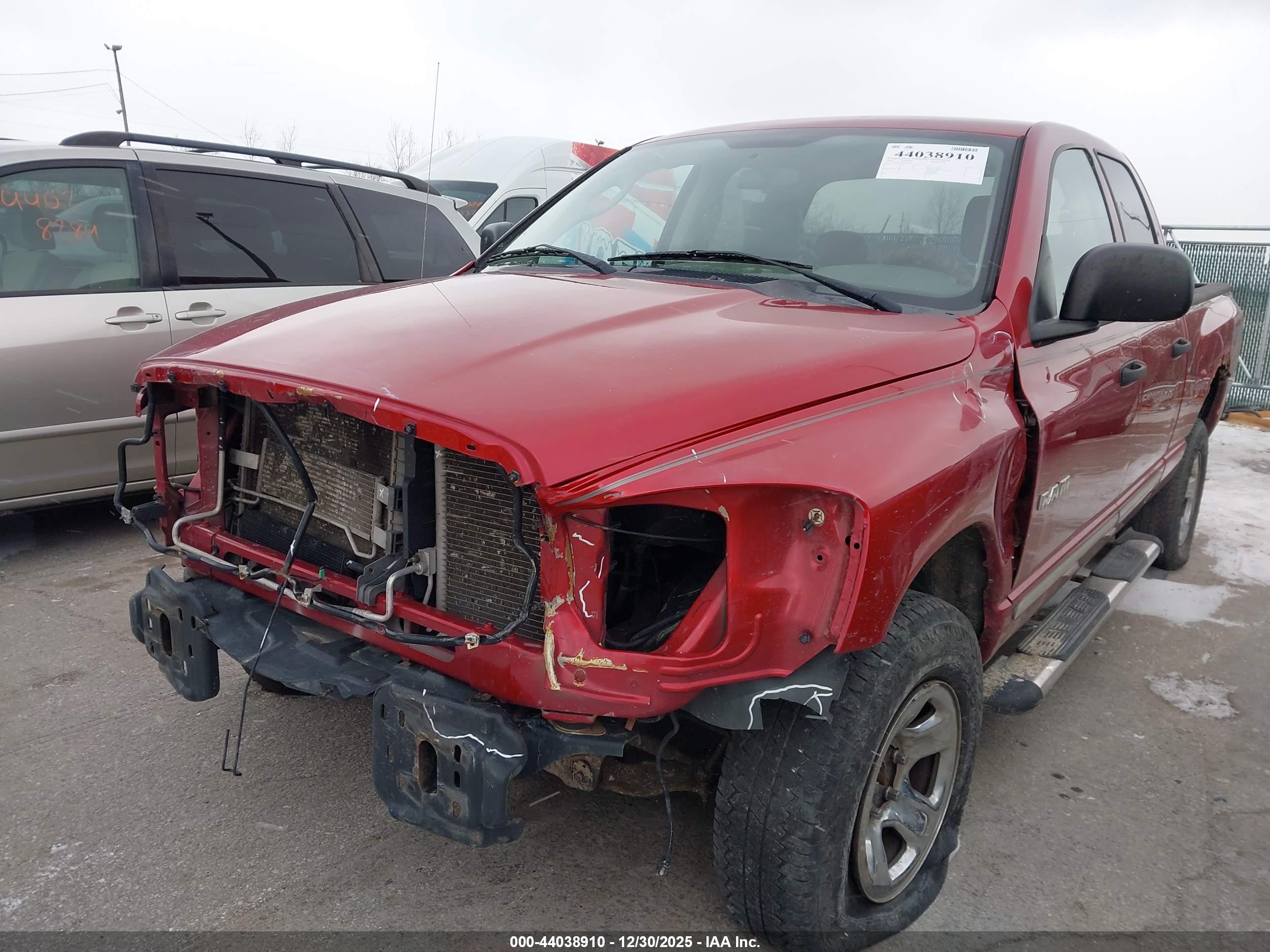 DODGE RAM image 6