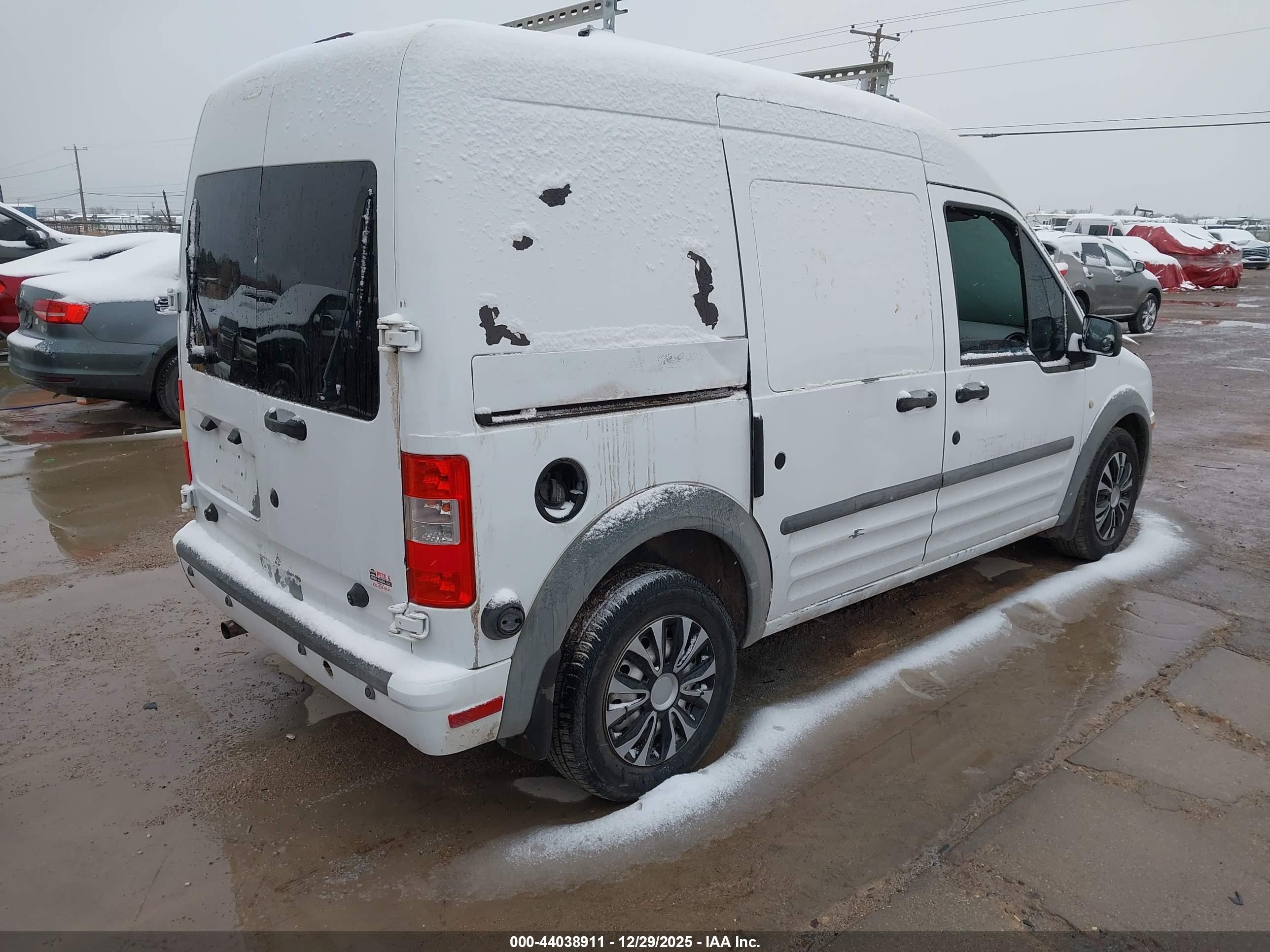 FORD TRANSIT image 4