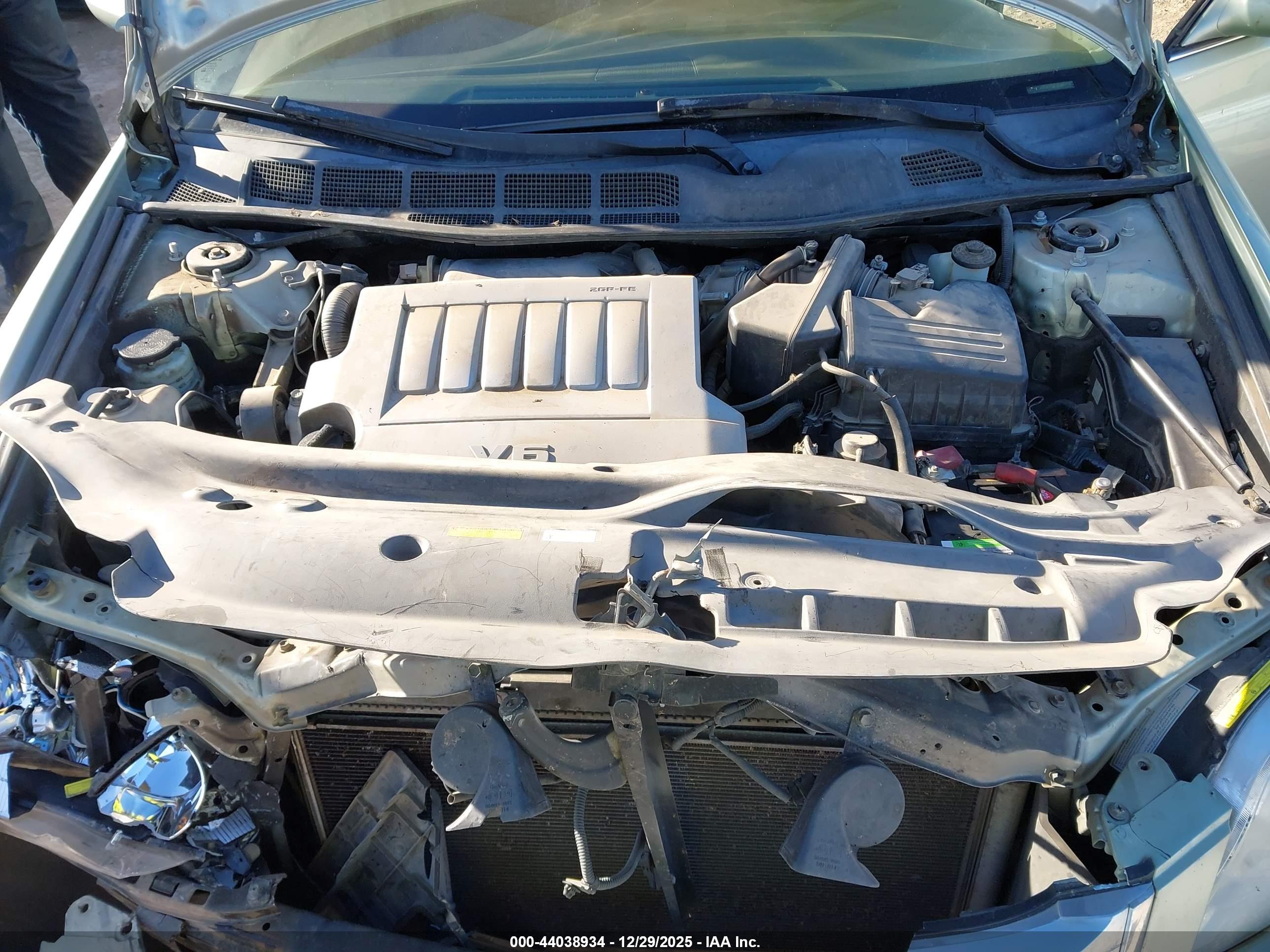 TOYOTA AVALON image 10