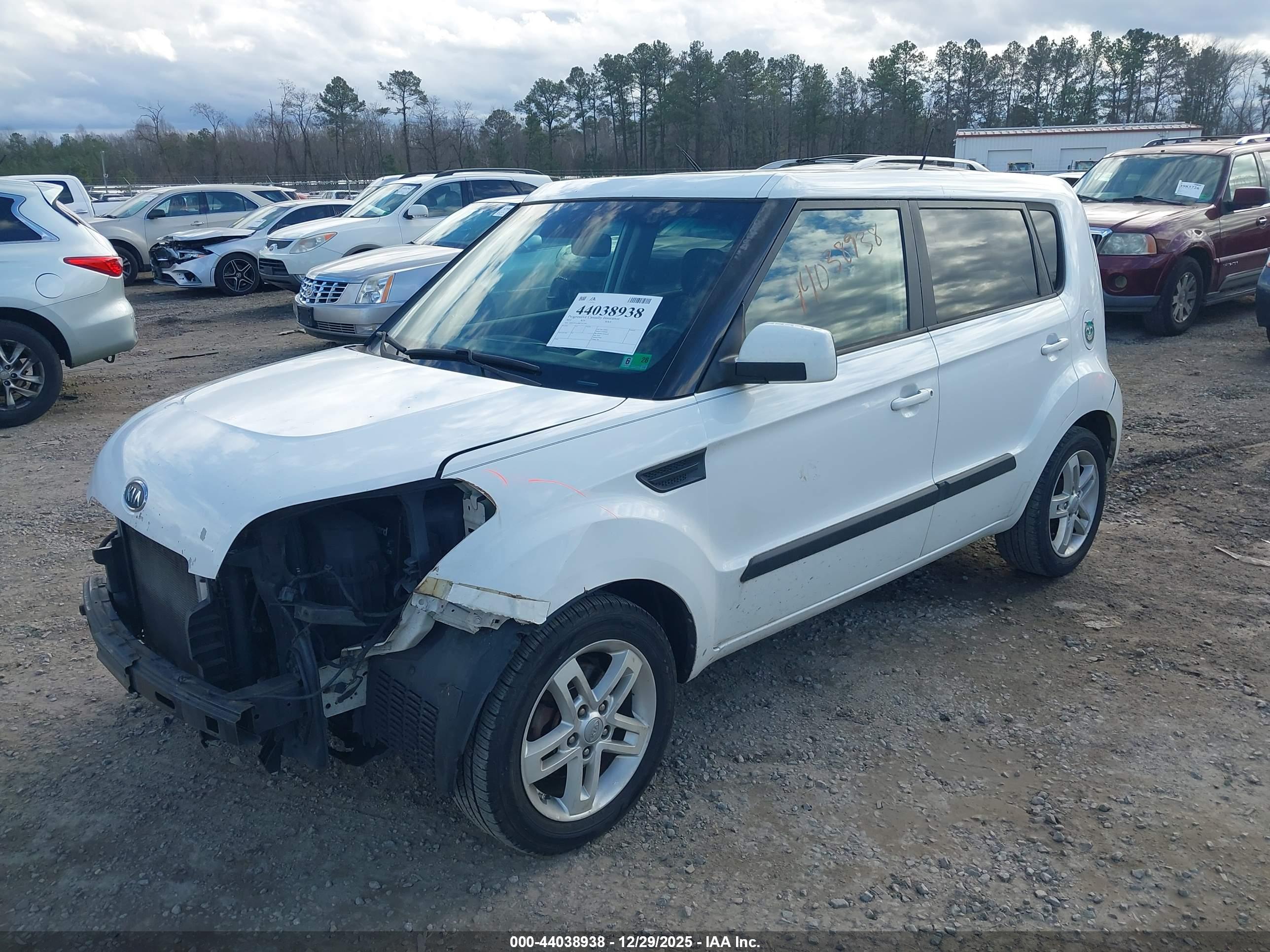 KIA SOUL image 2